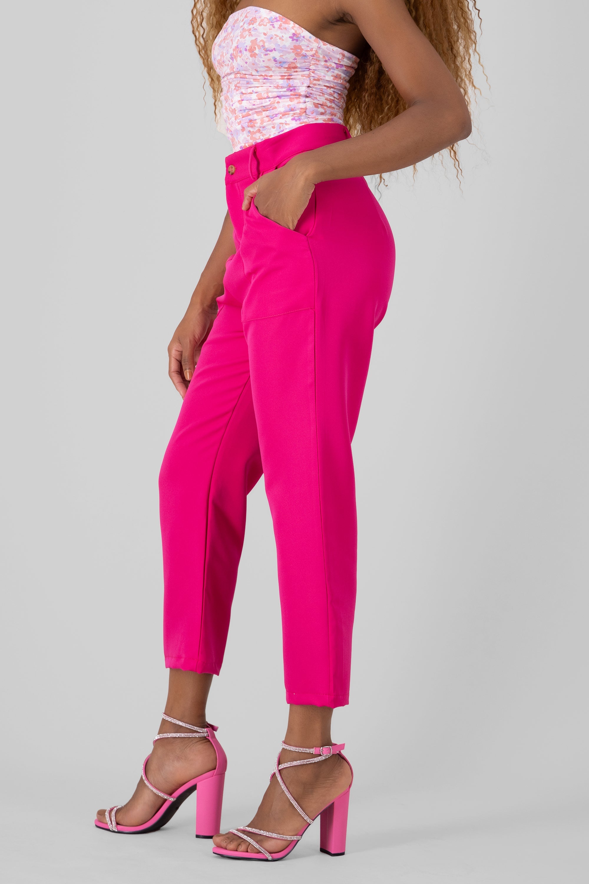 High Waist Capris with Pockets