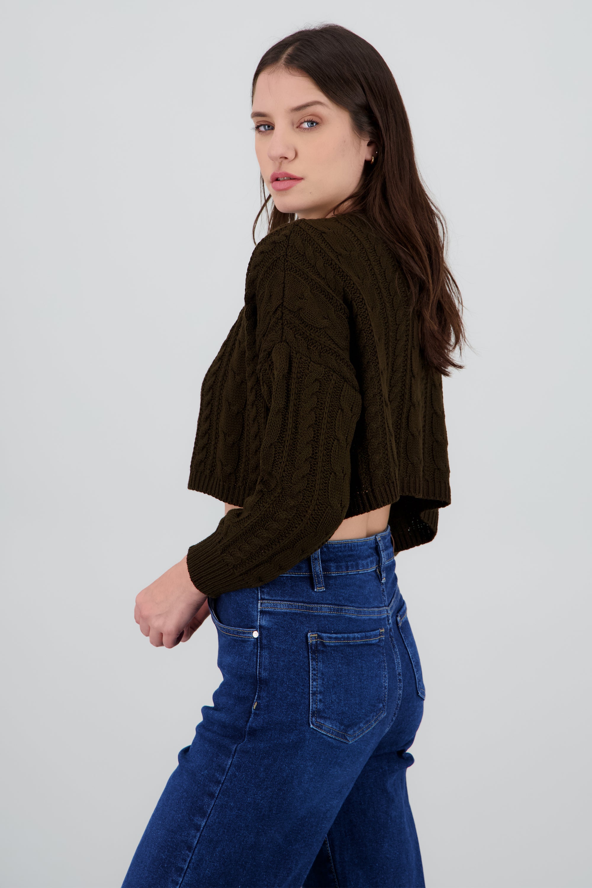 DARK BROWN