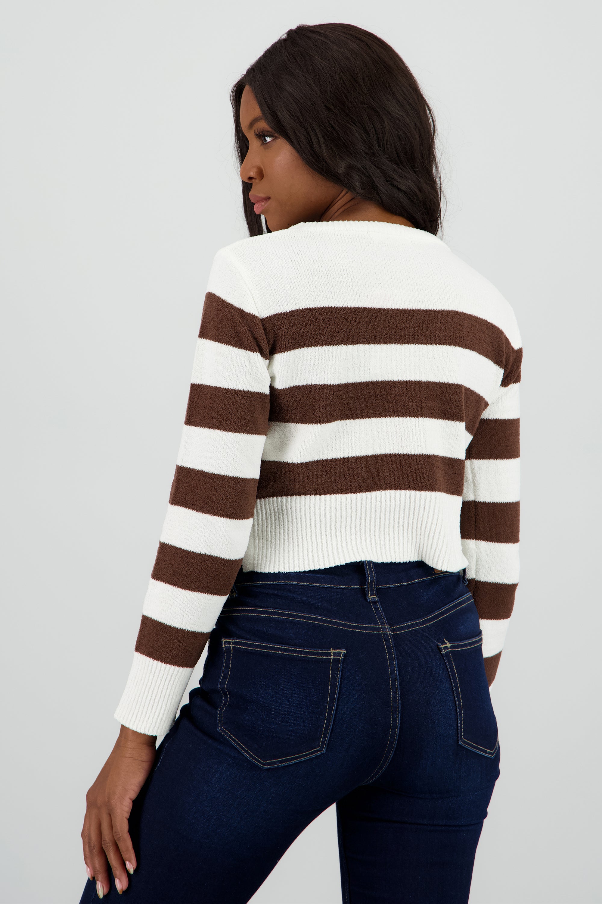 DARK BROWN