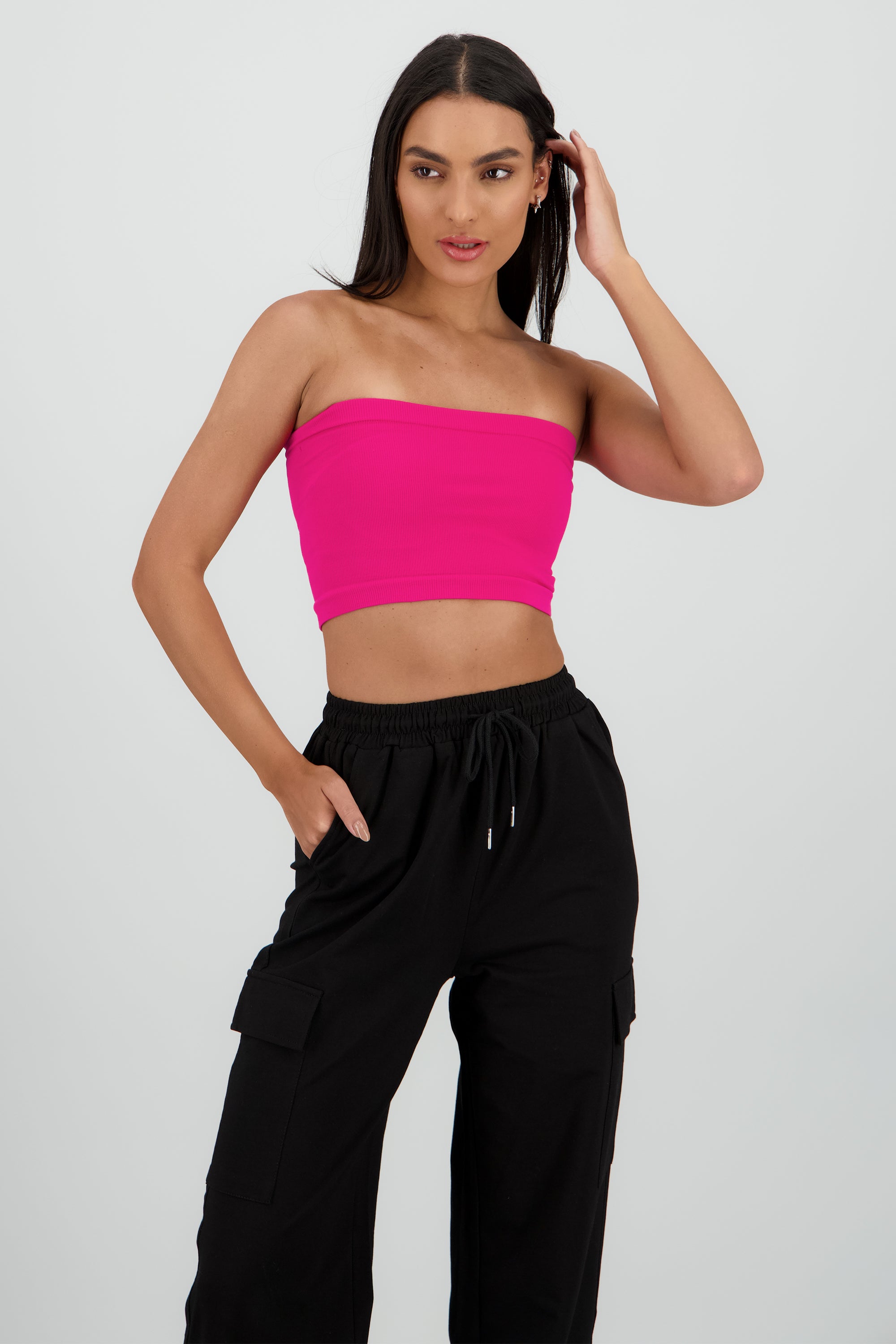 MAGENTA