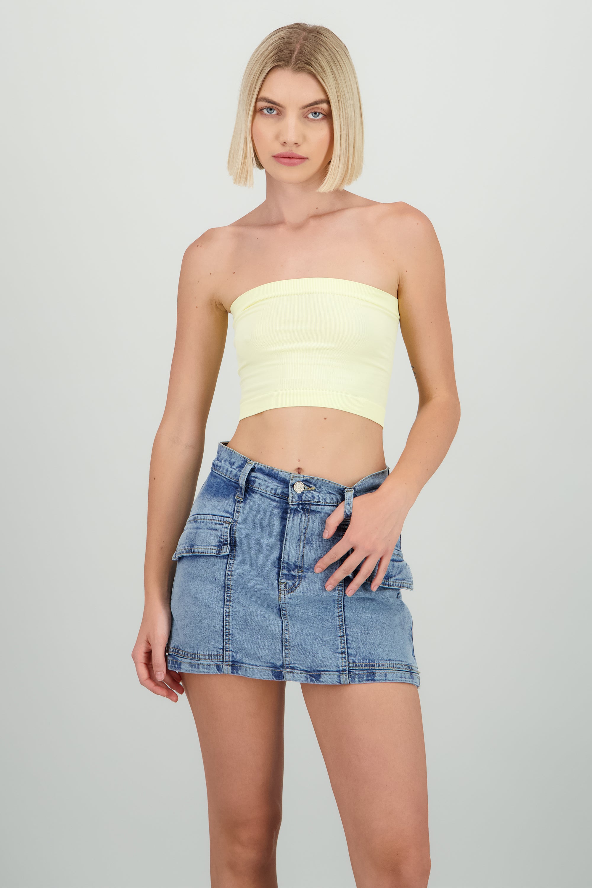 PASTEL YELLOW