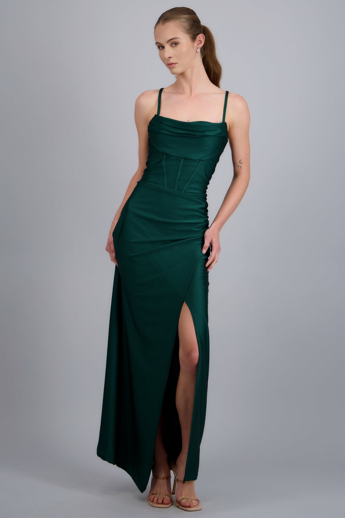 DARK GREEN