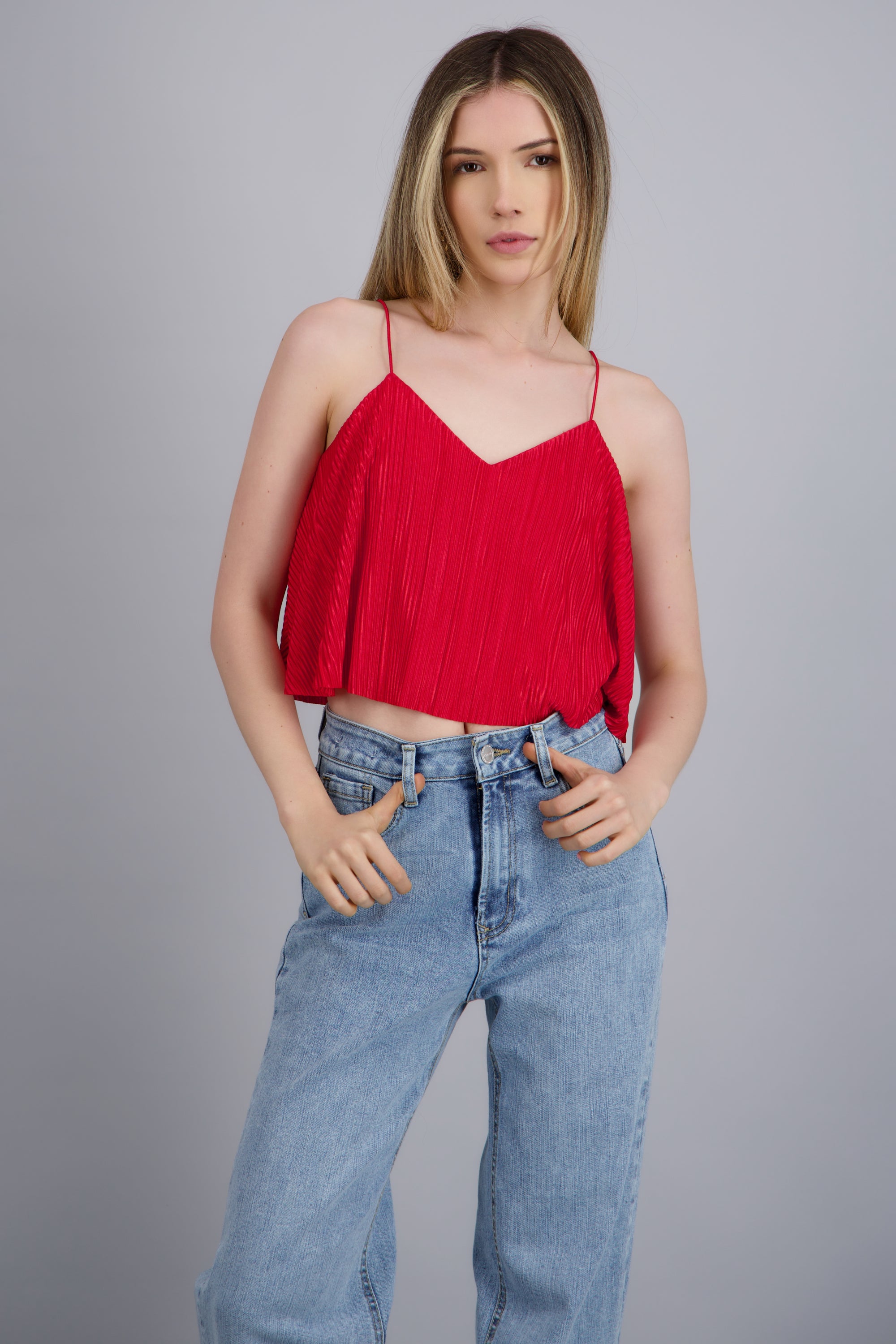 TOMATO RED