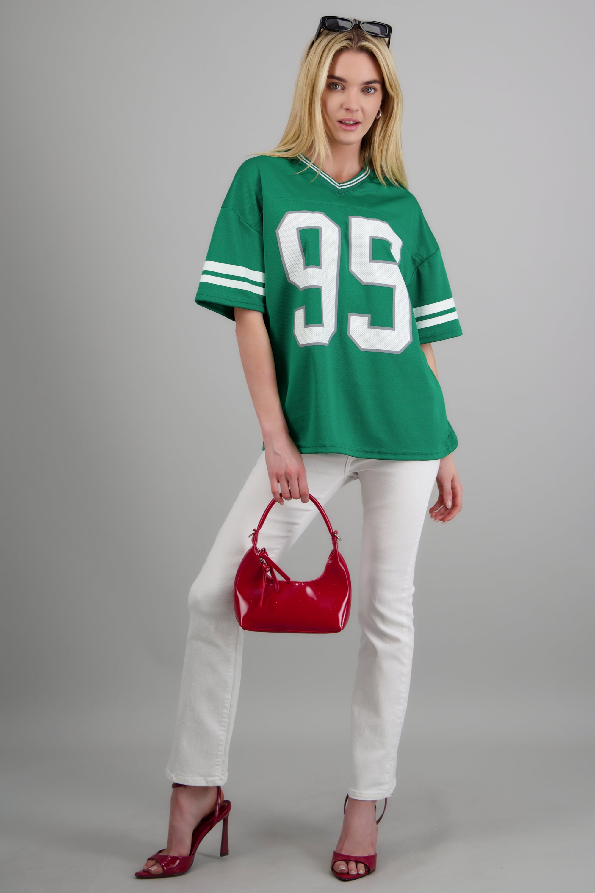 GREEN
