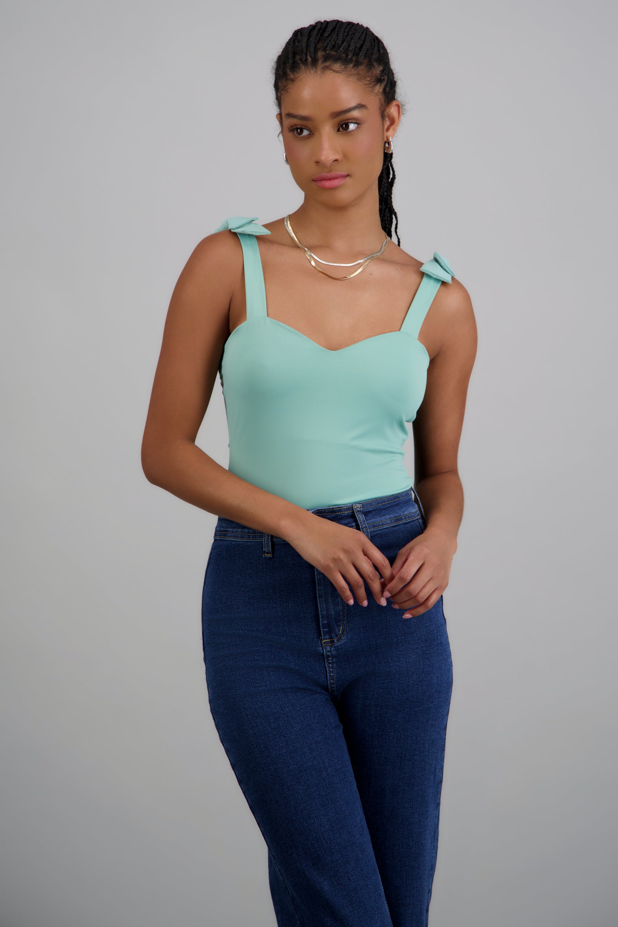 TURQUOISE