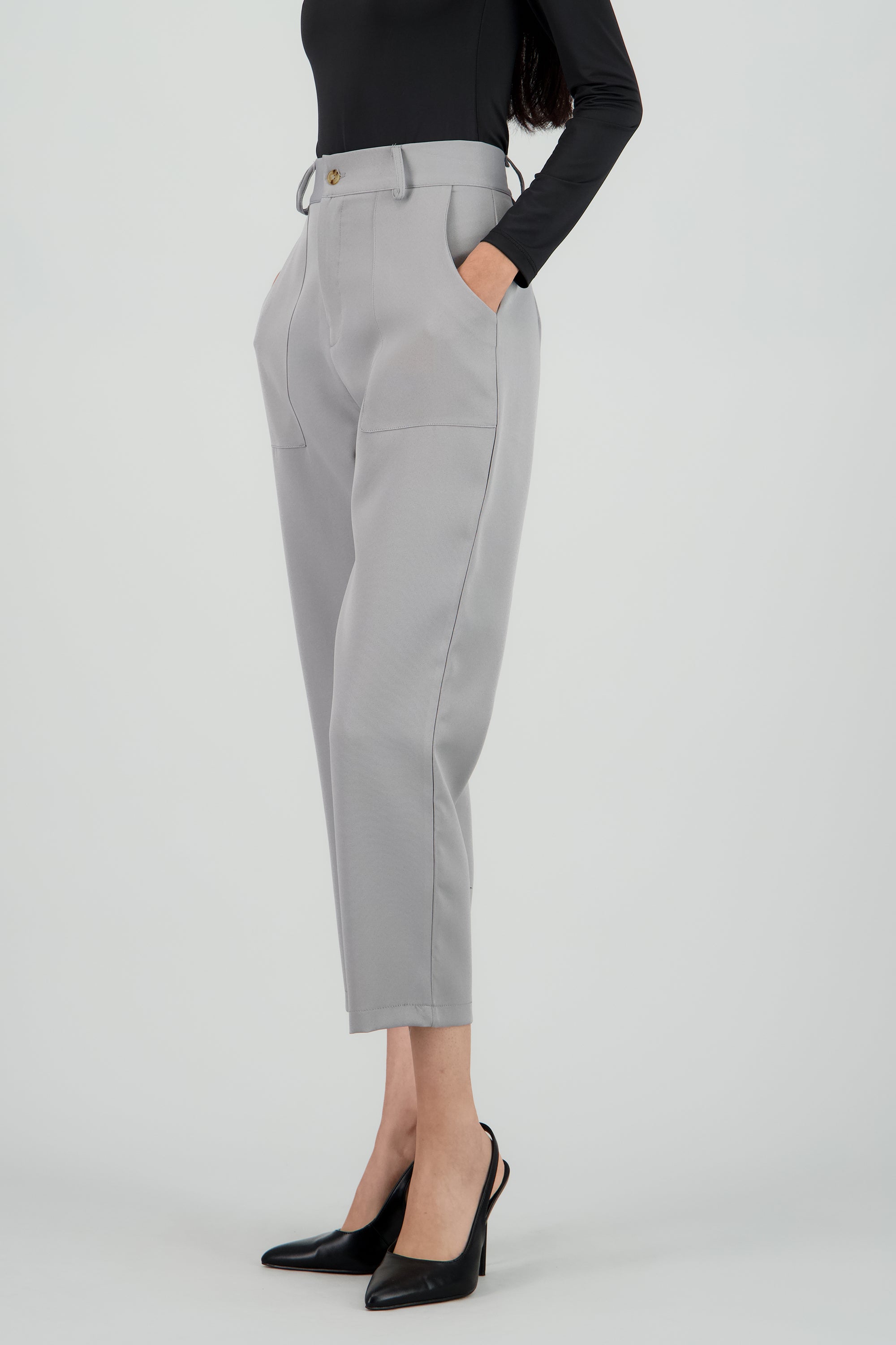 GRAY