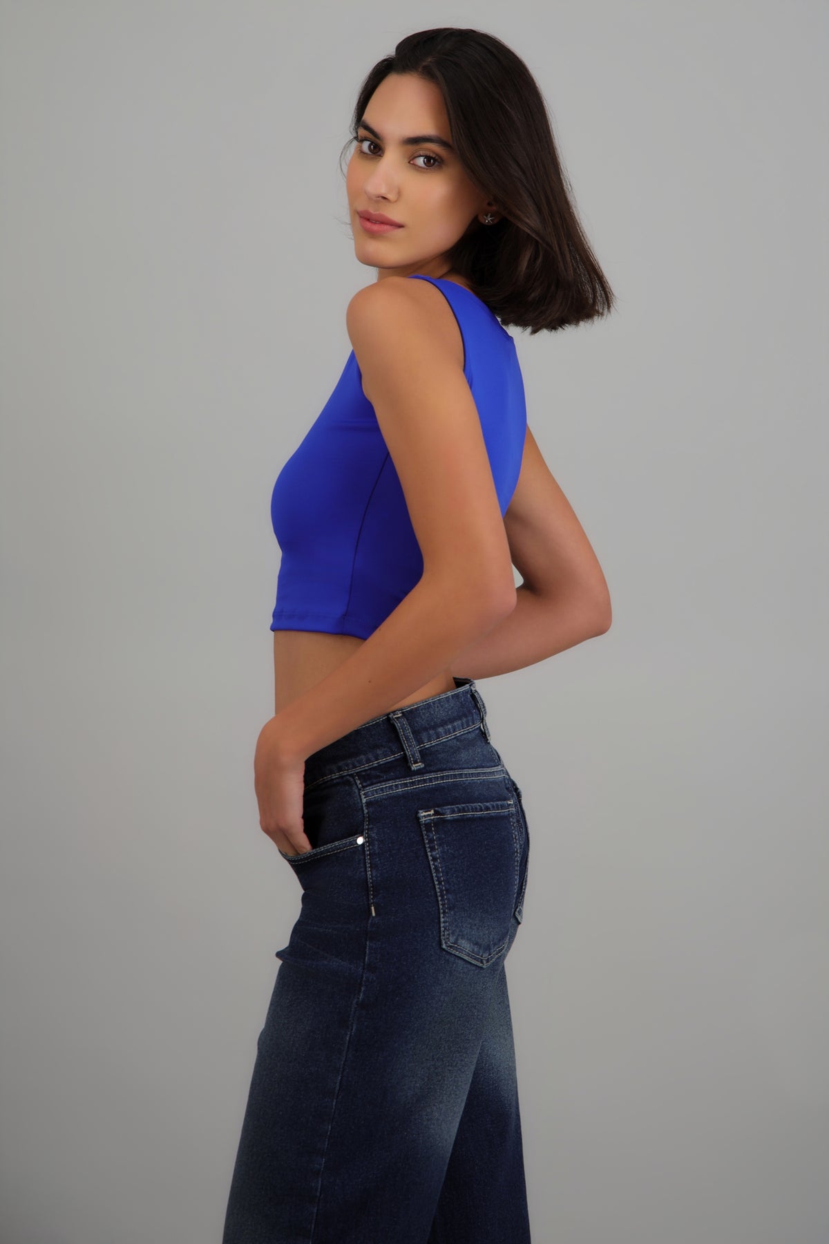ROYAL BLUE