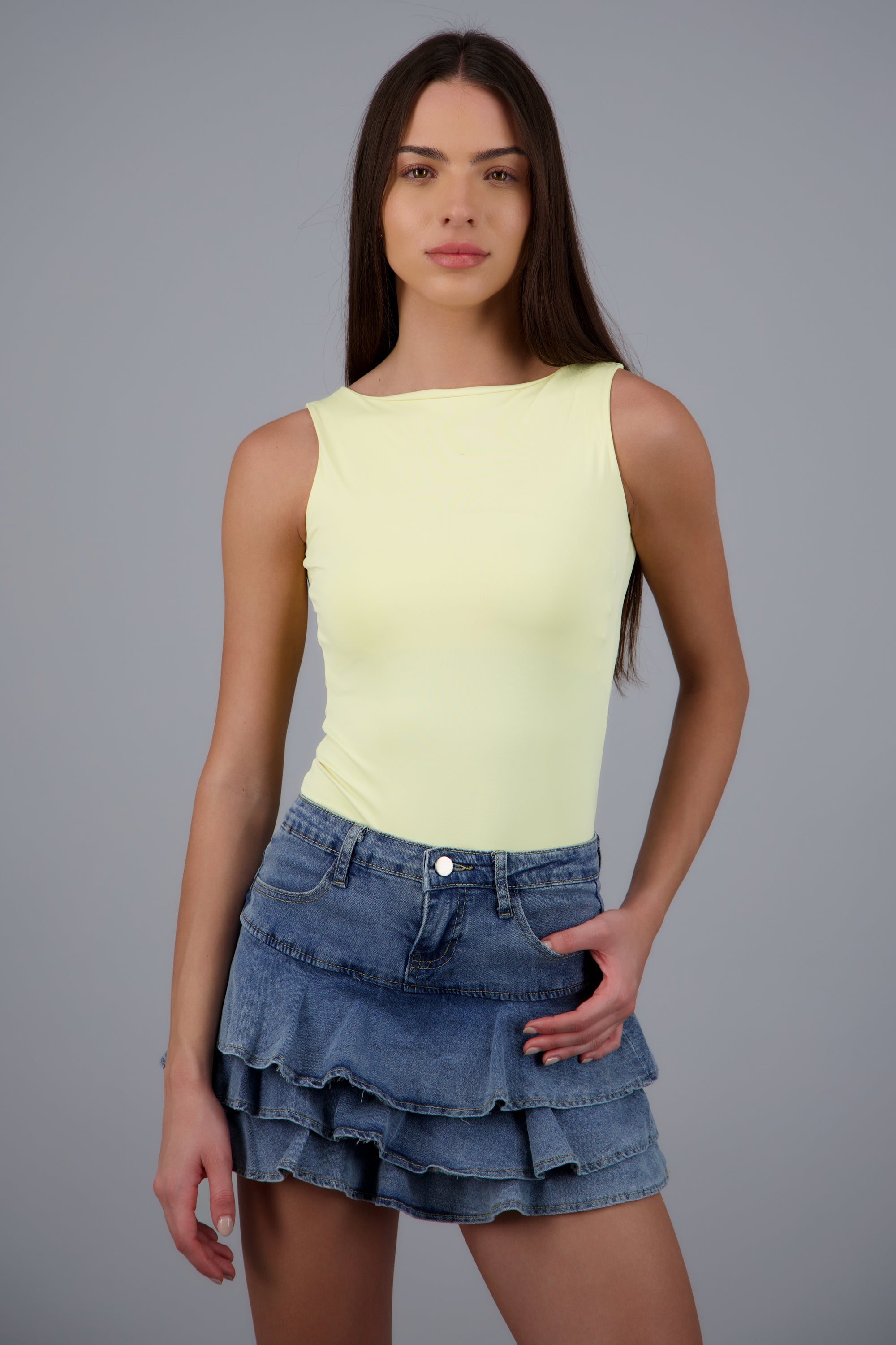 PASTEL YELLOW
