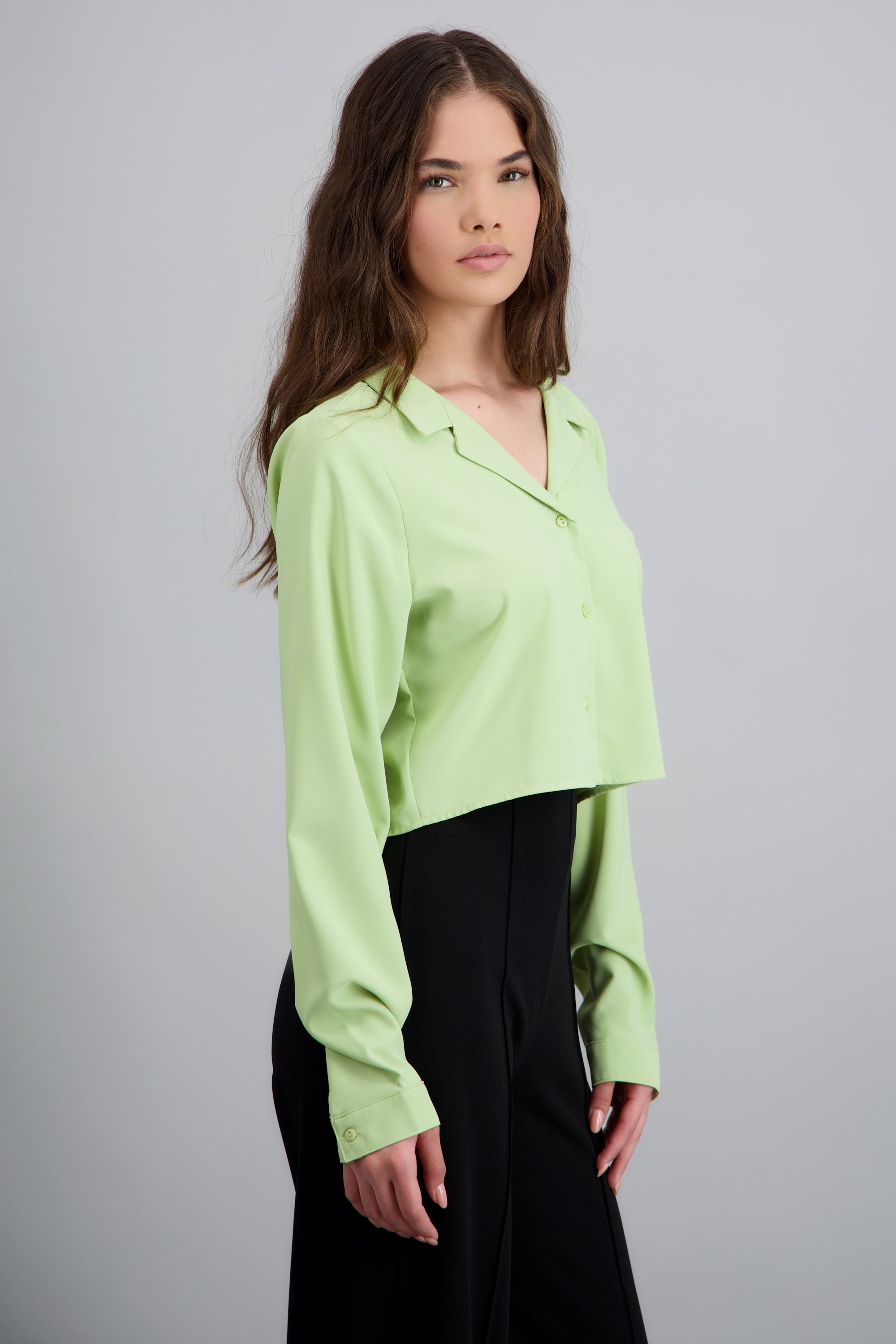 LIGHT GREEN