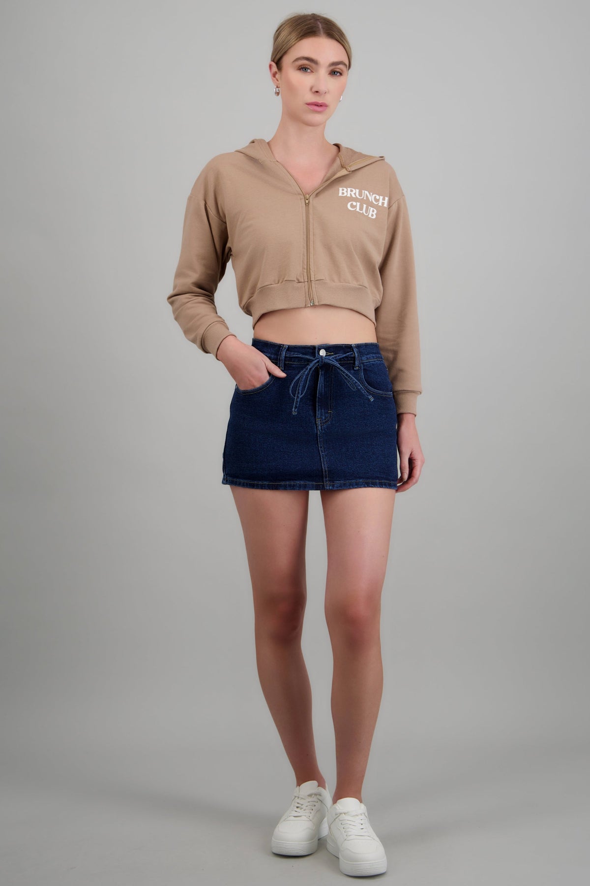 KHAKI