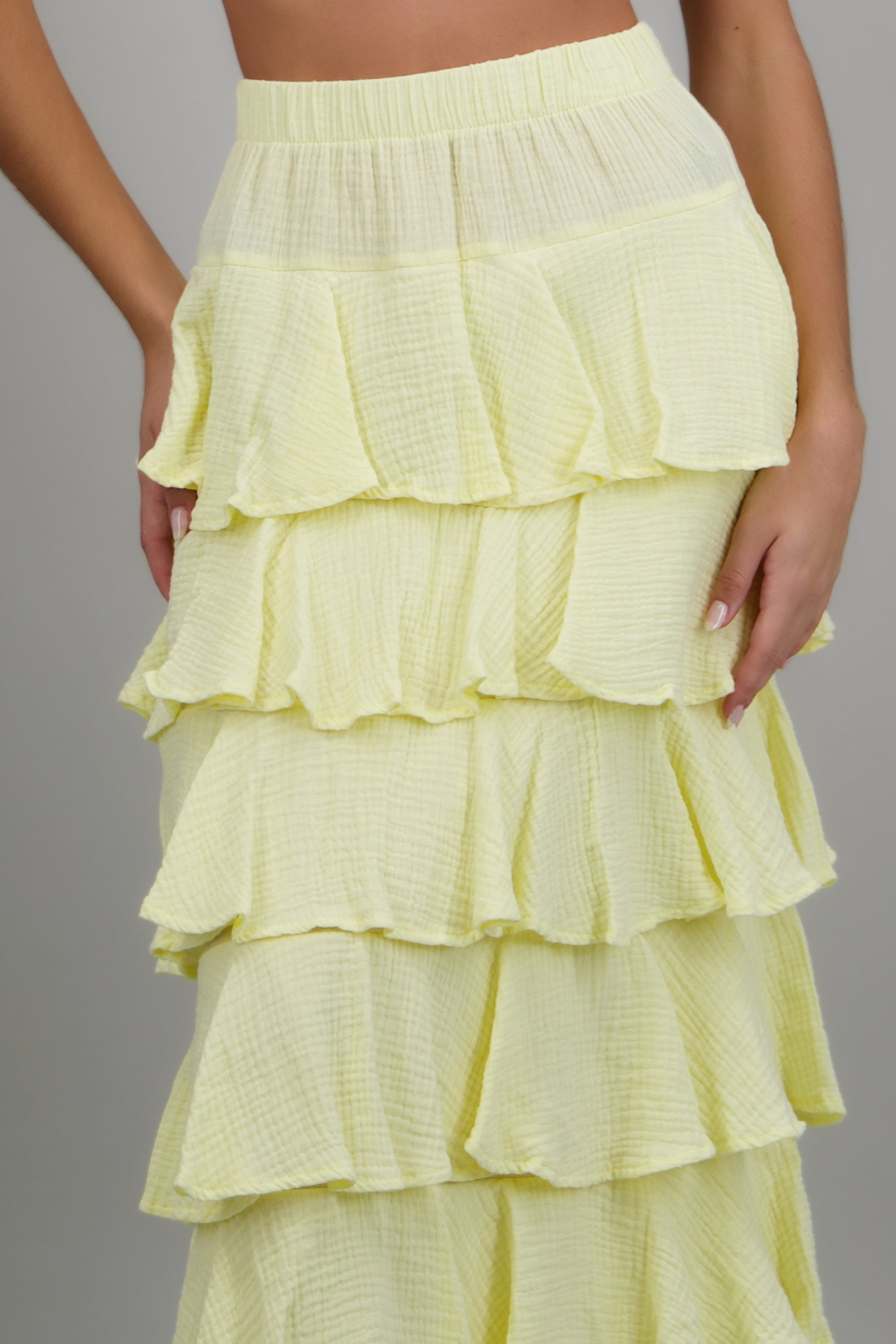 PASTEL YELLOW