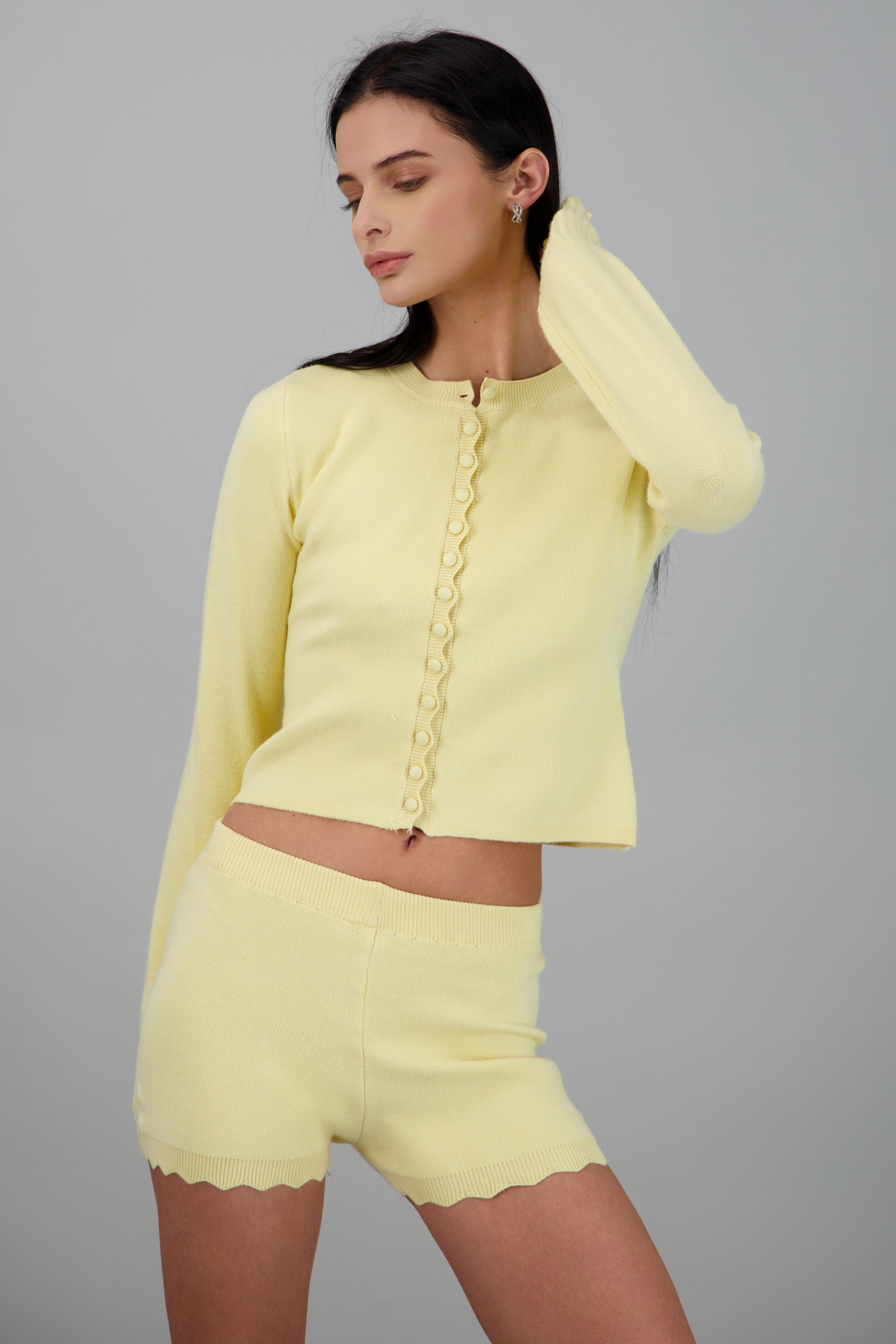 PASTEL YELLOW