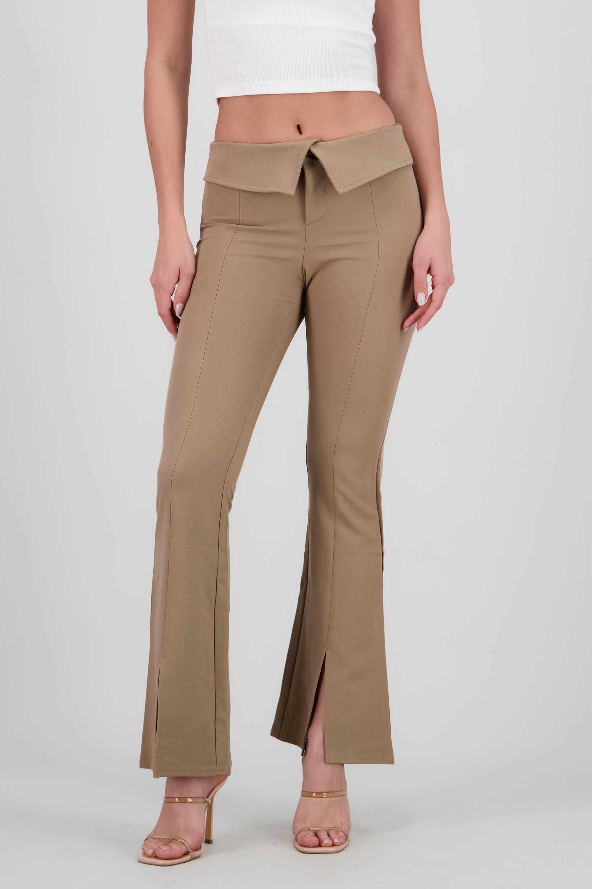 KHAKI
