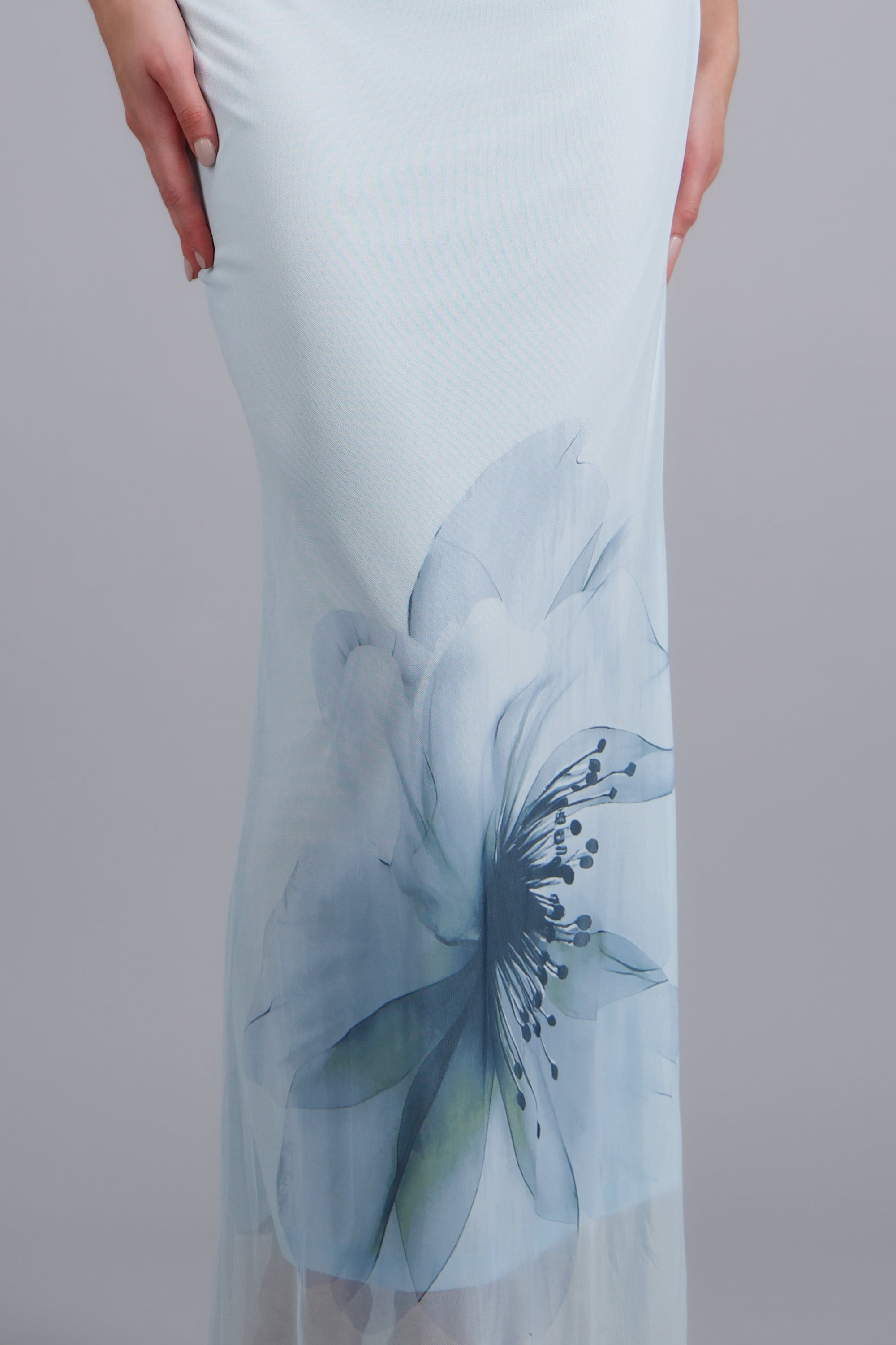 PASTEL BLUE