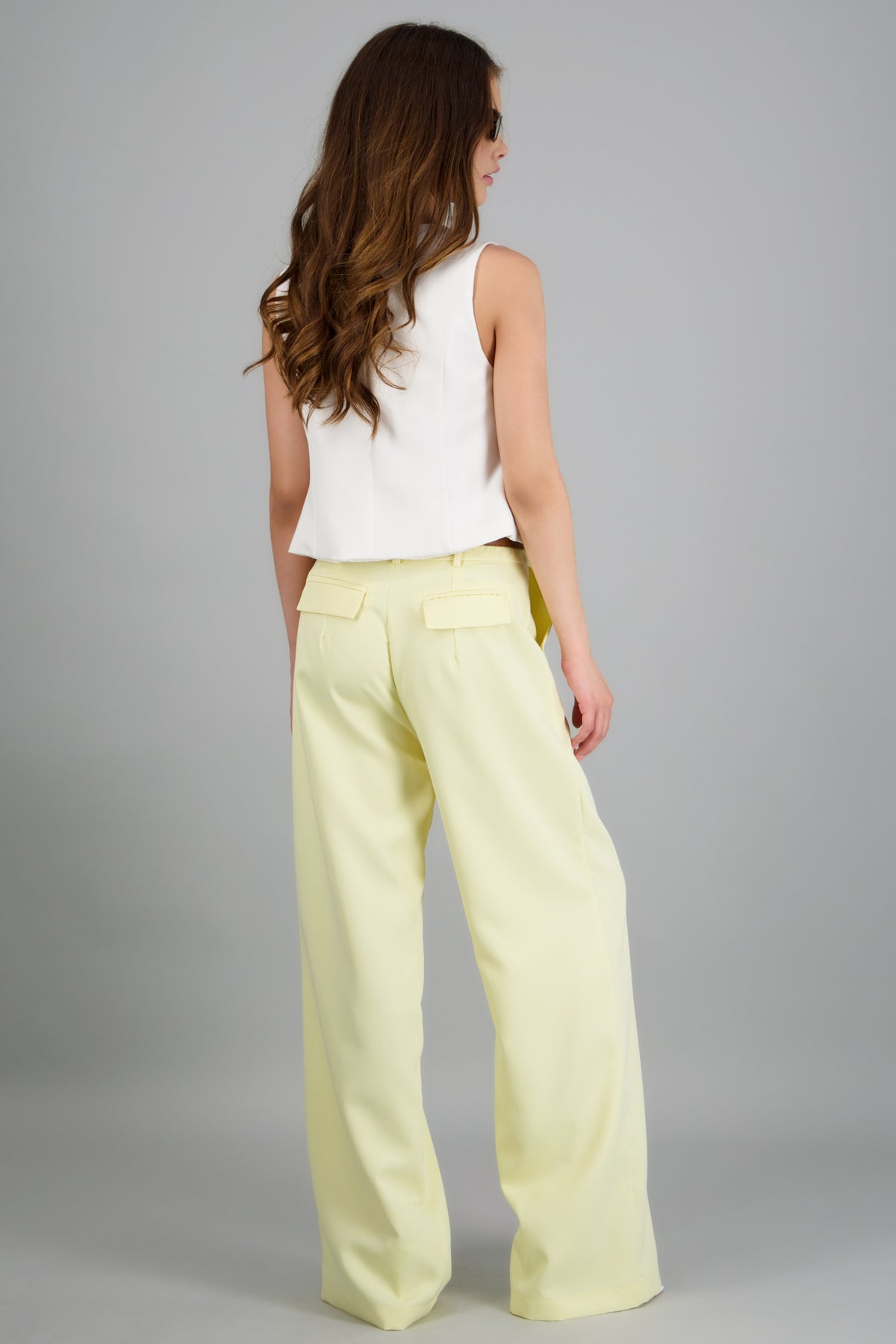 PASTEL YELLOW