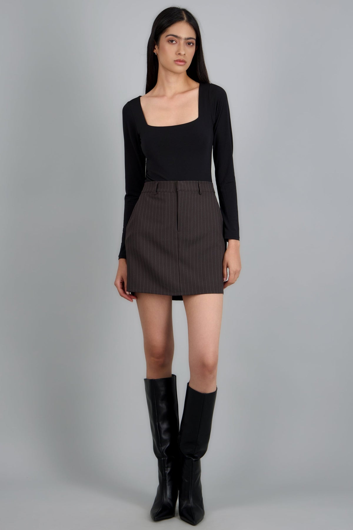DARK GRAY