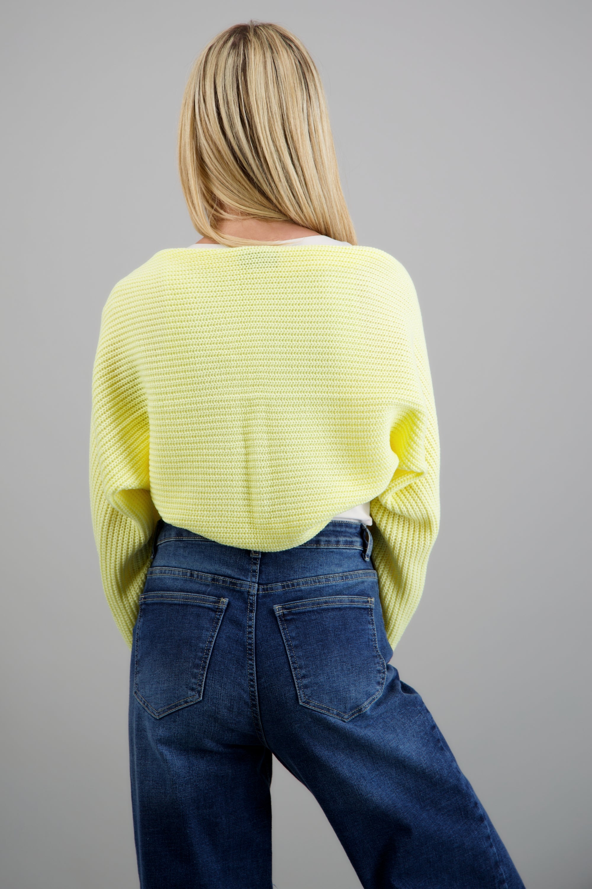PASTEL YELLOW