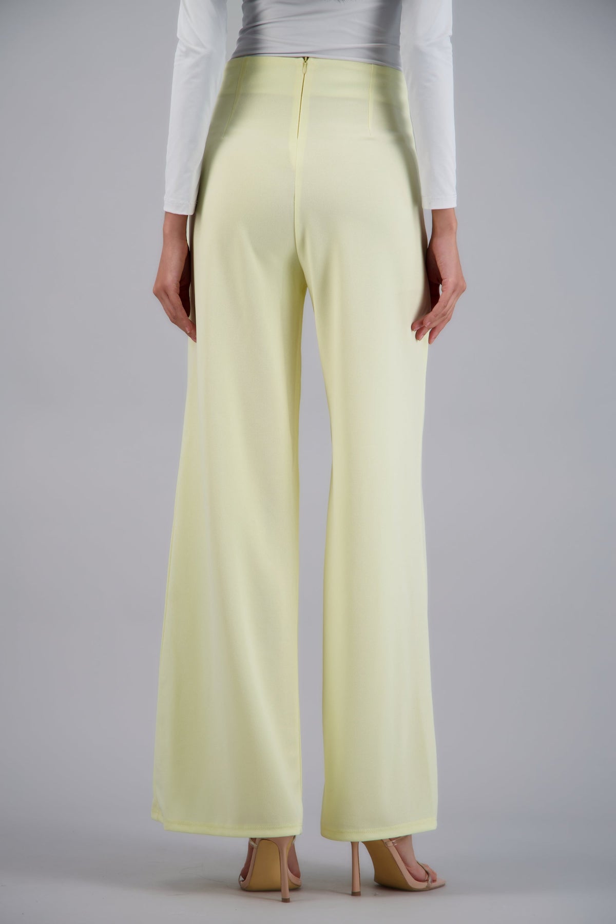 PASTEL YELLOW