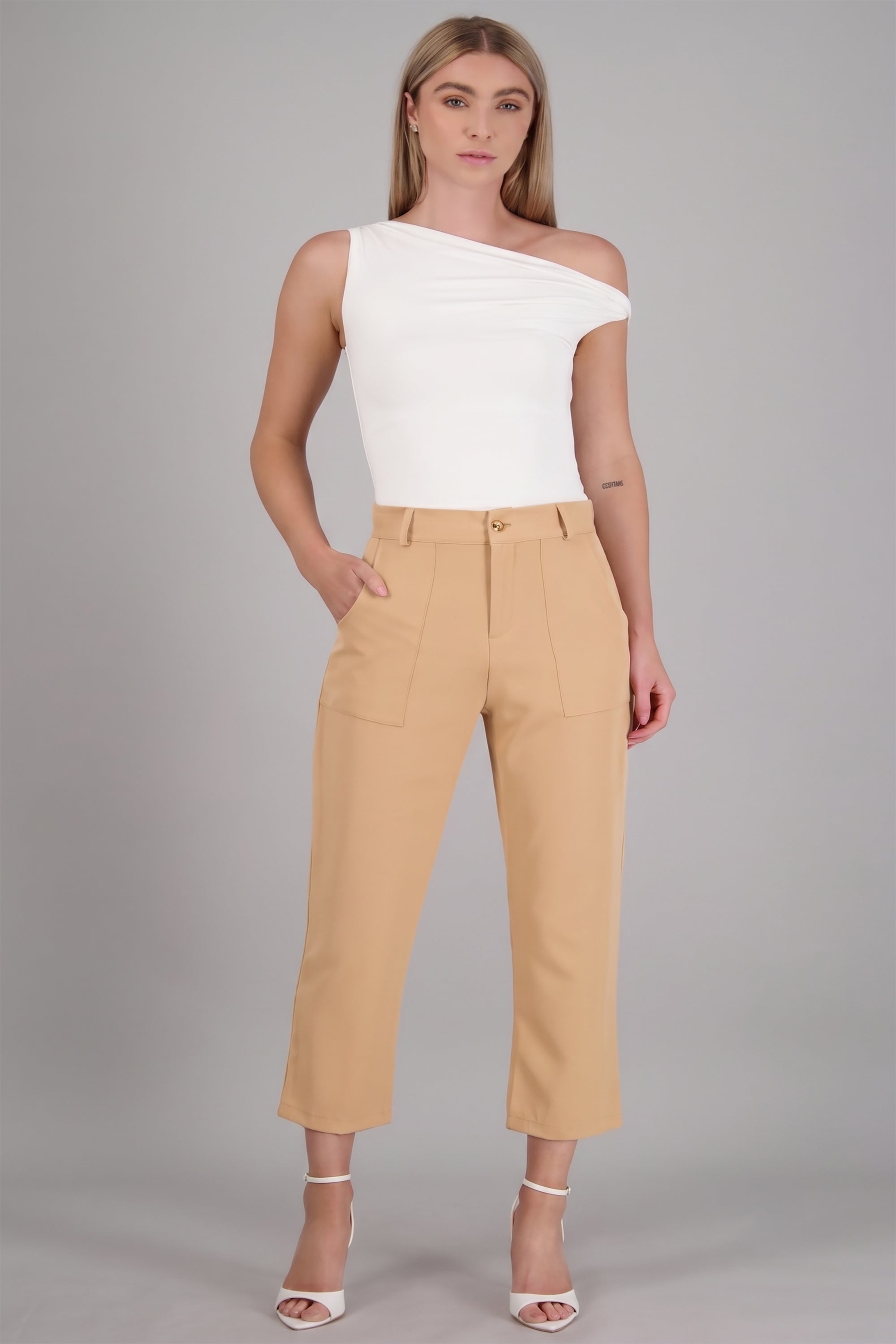 TAUPE