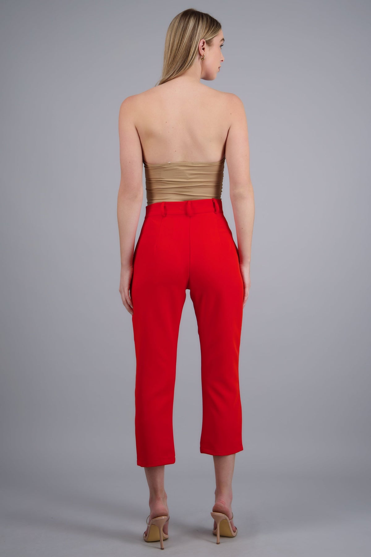 TOMATO RED