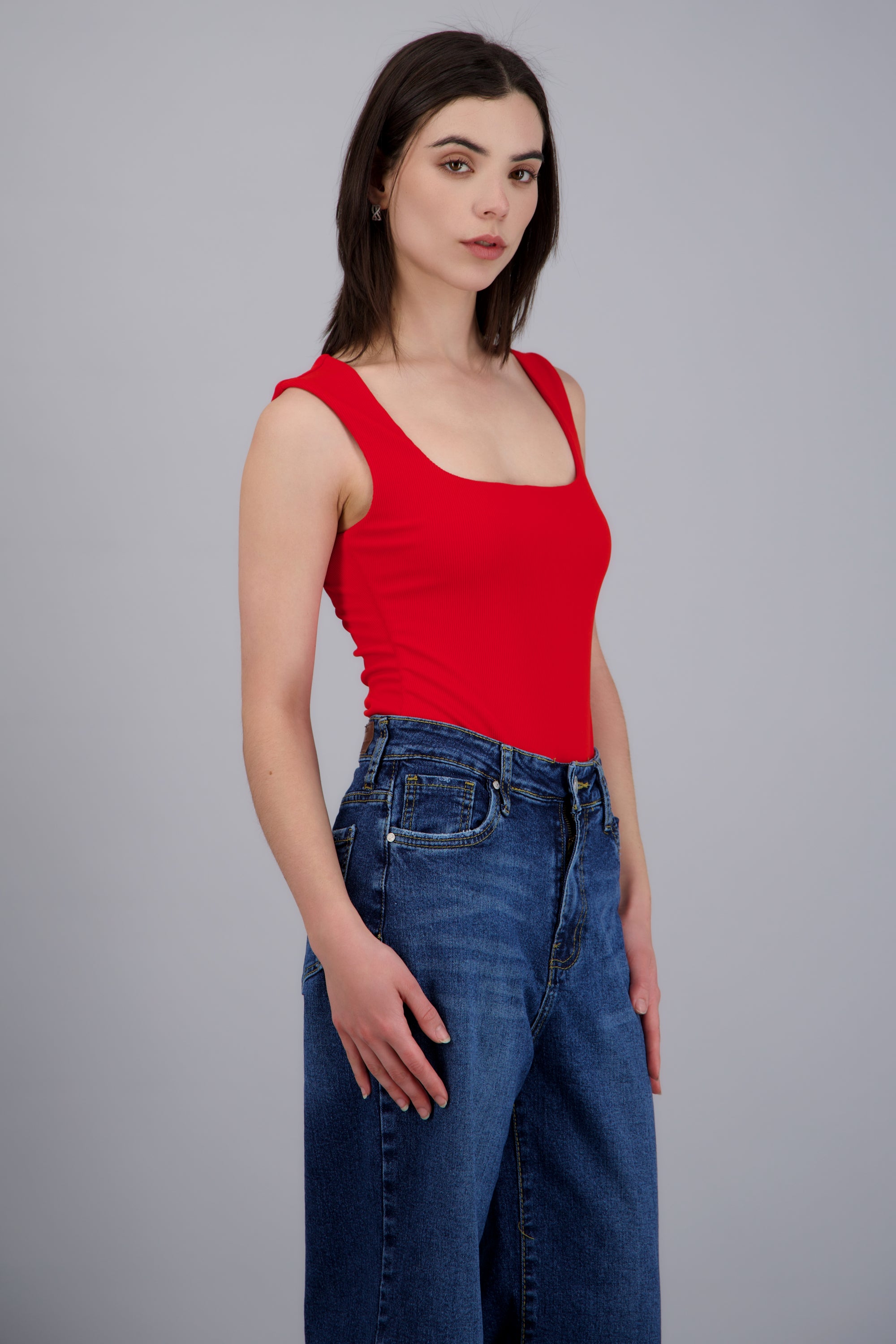 BURNT RED