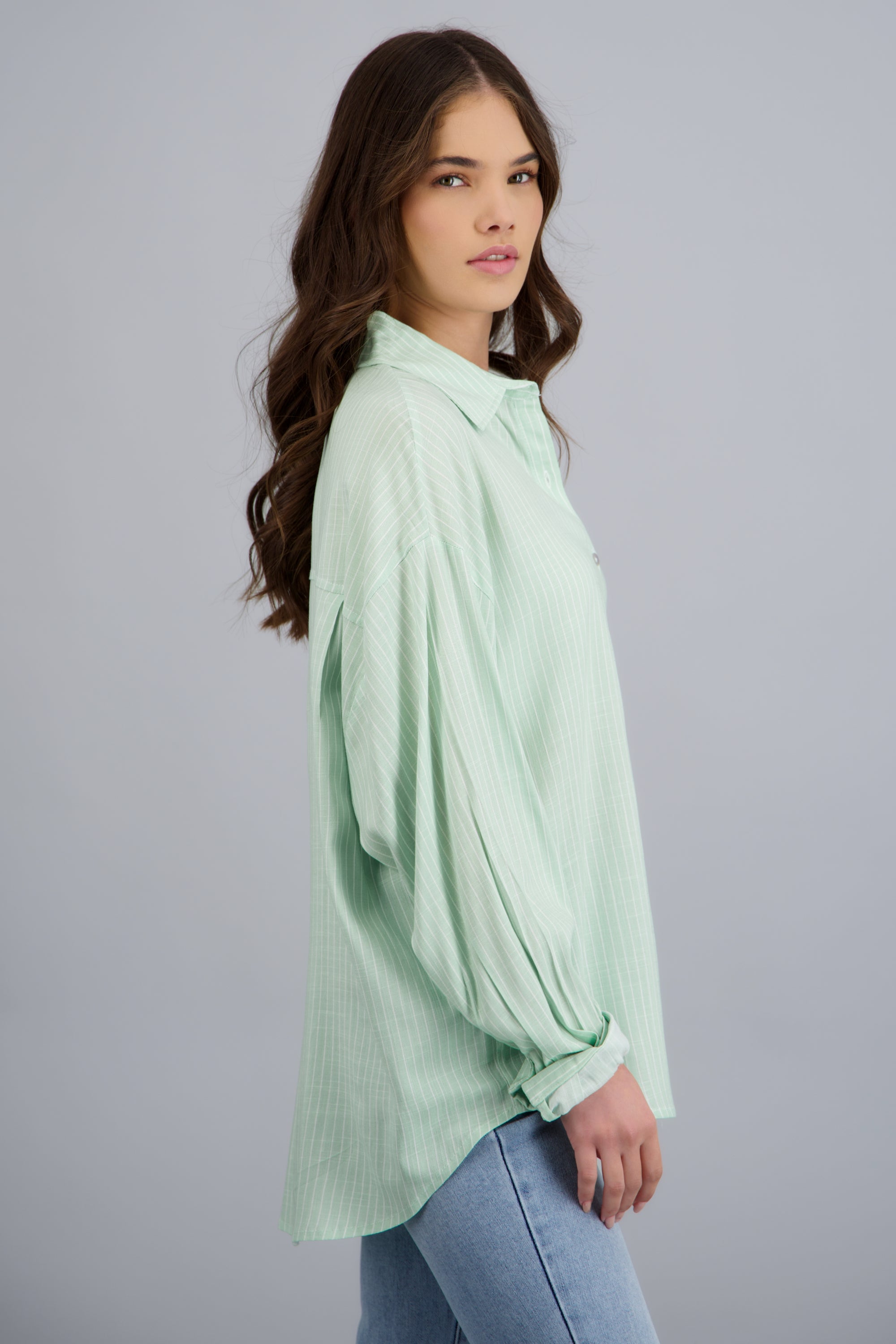 LIGHT GREEN