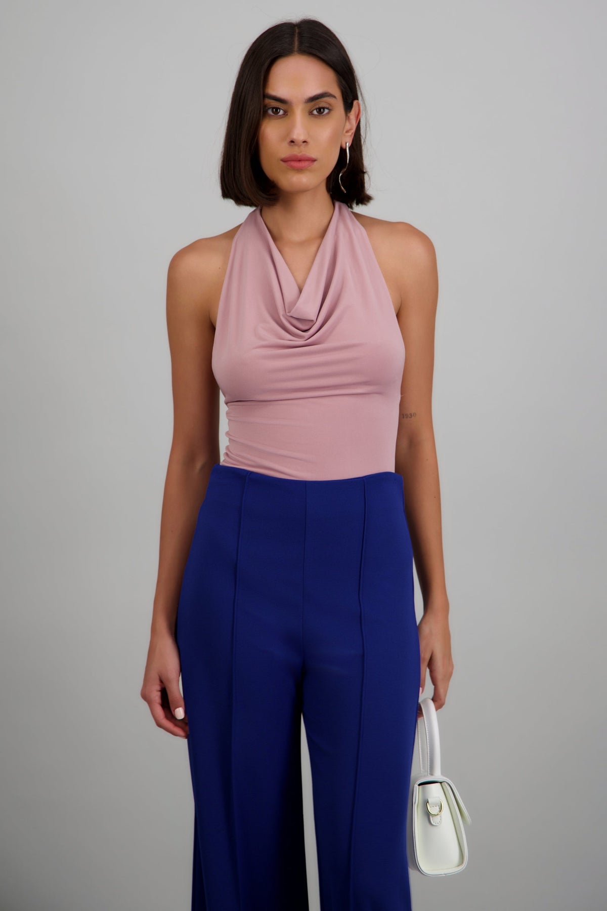 MAUVE