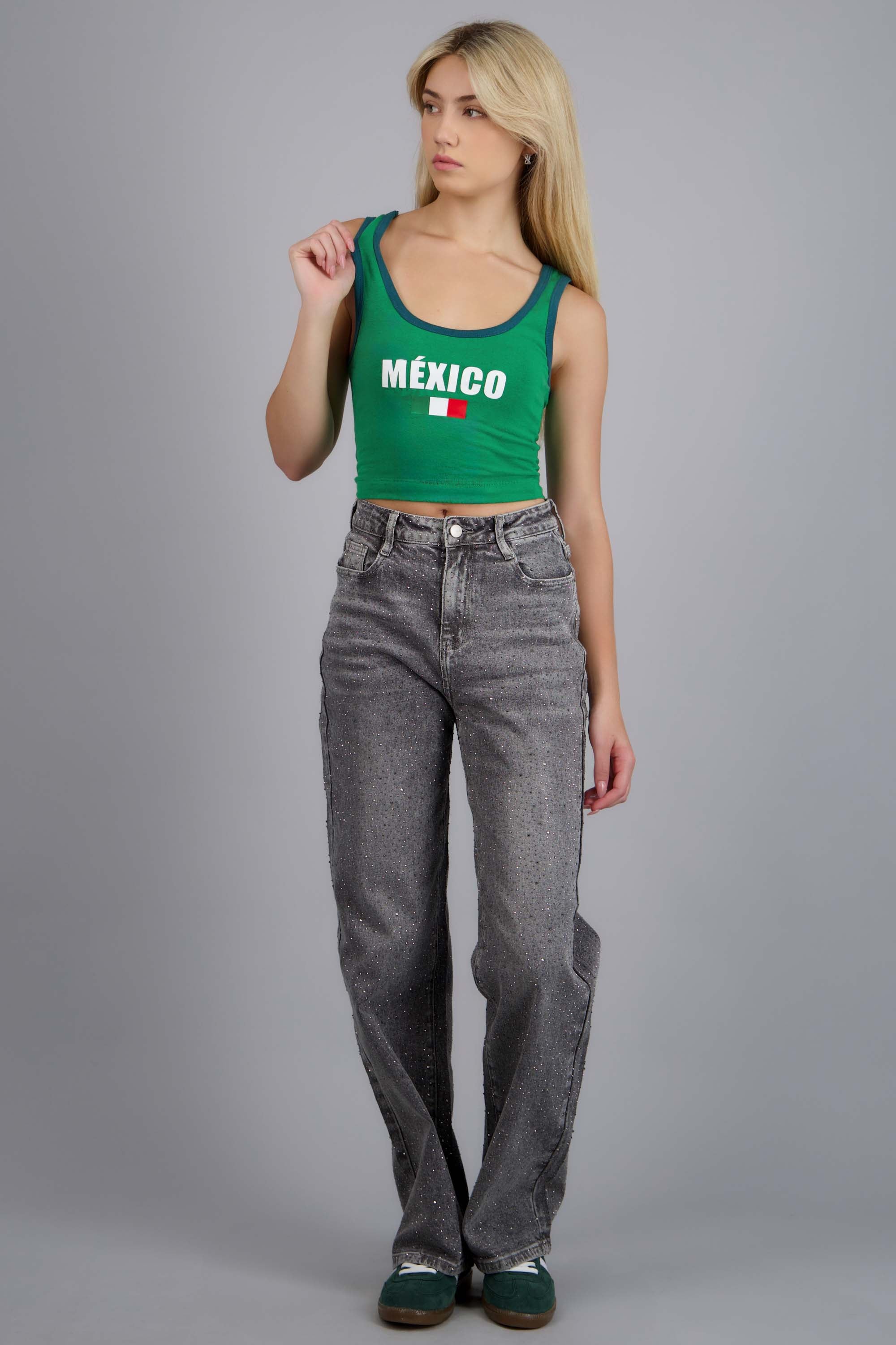 GREEN