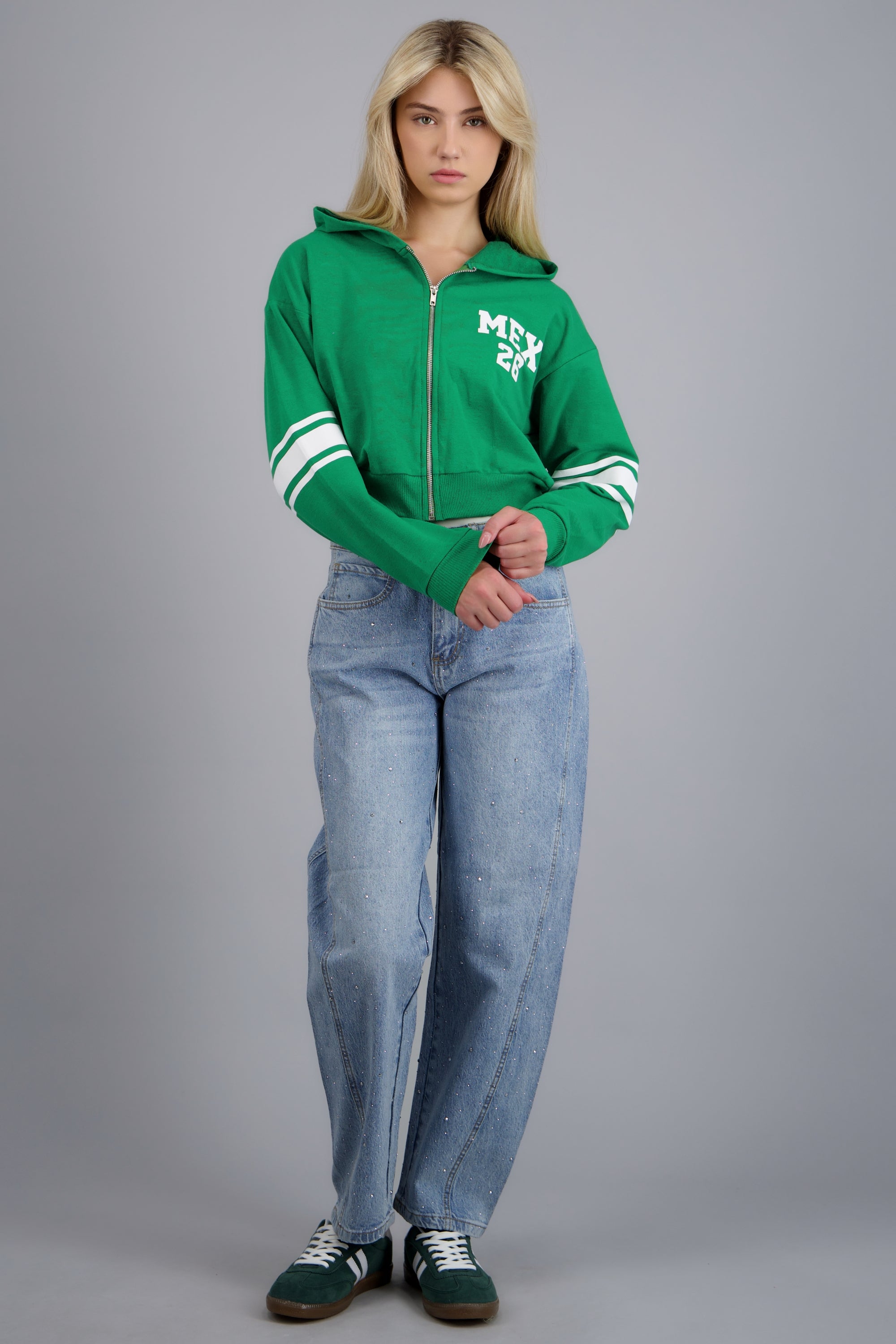 GREEN