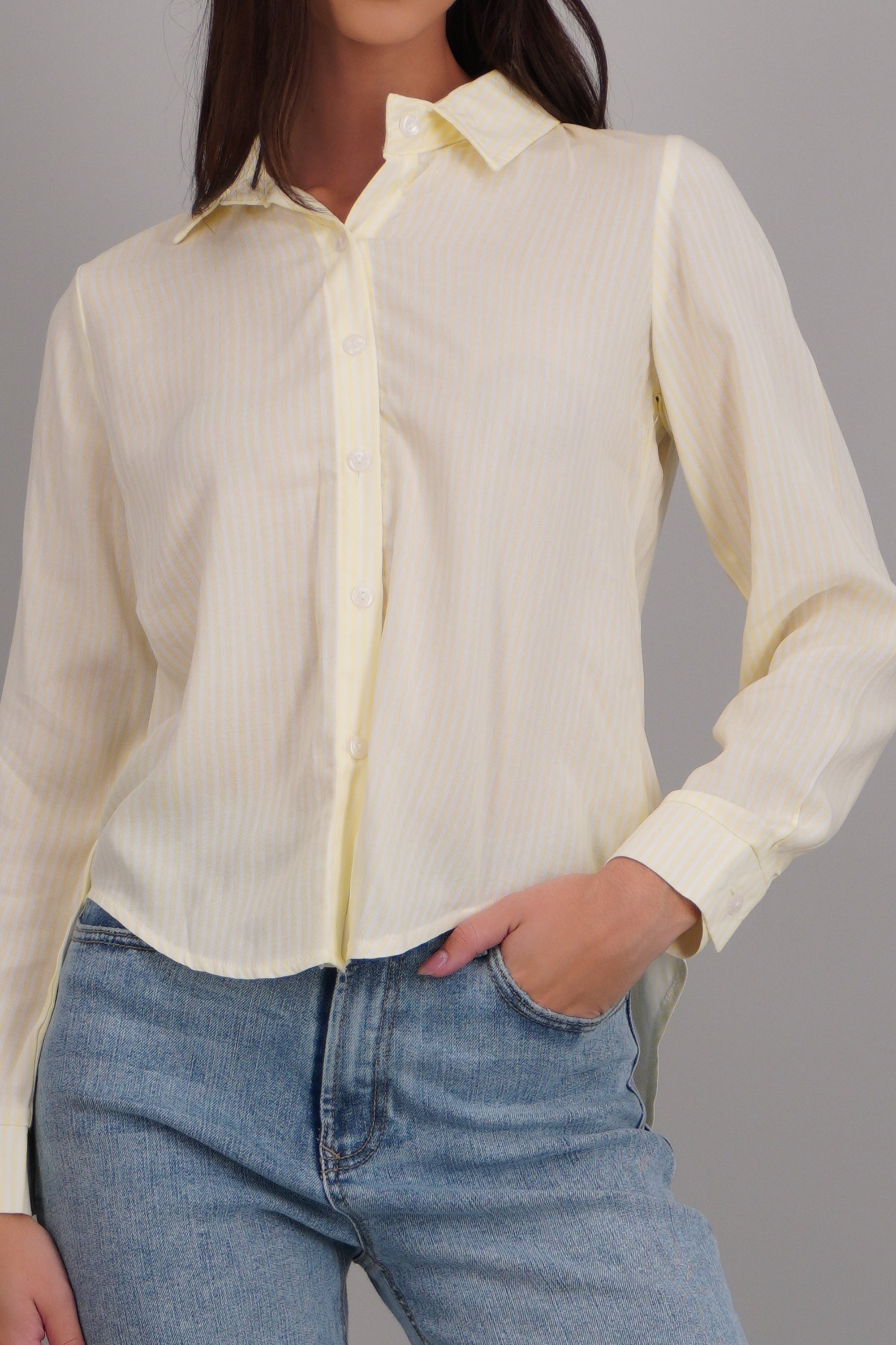 PASTEL YELLOW