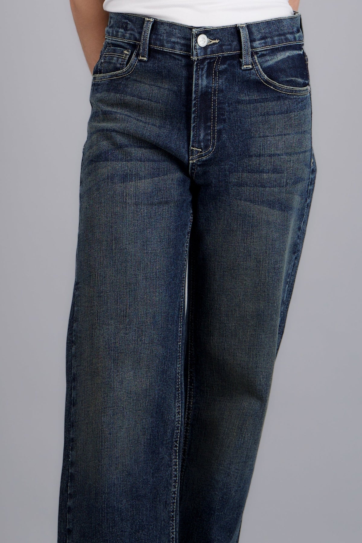 DARK WASH