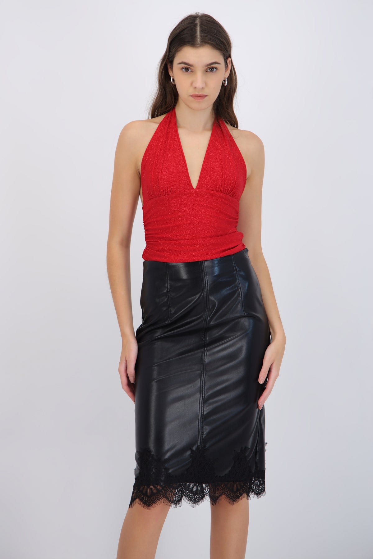 Halter Top with Smooth Details