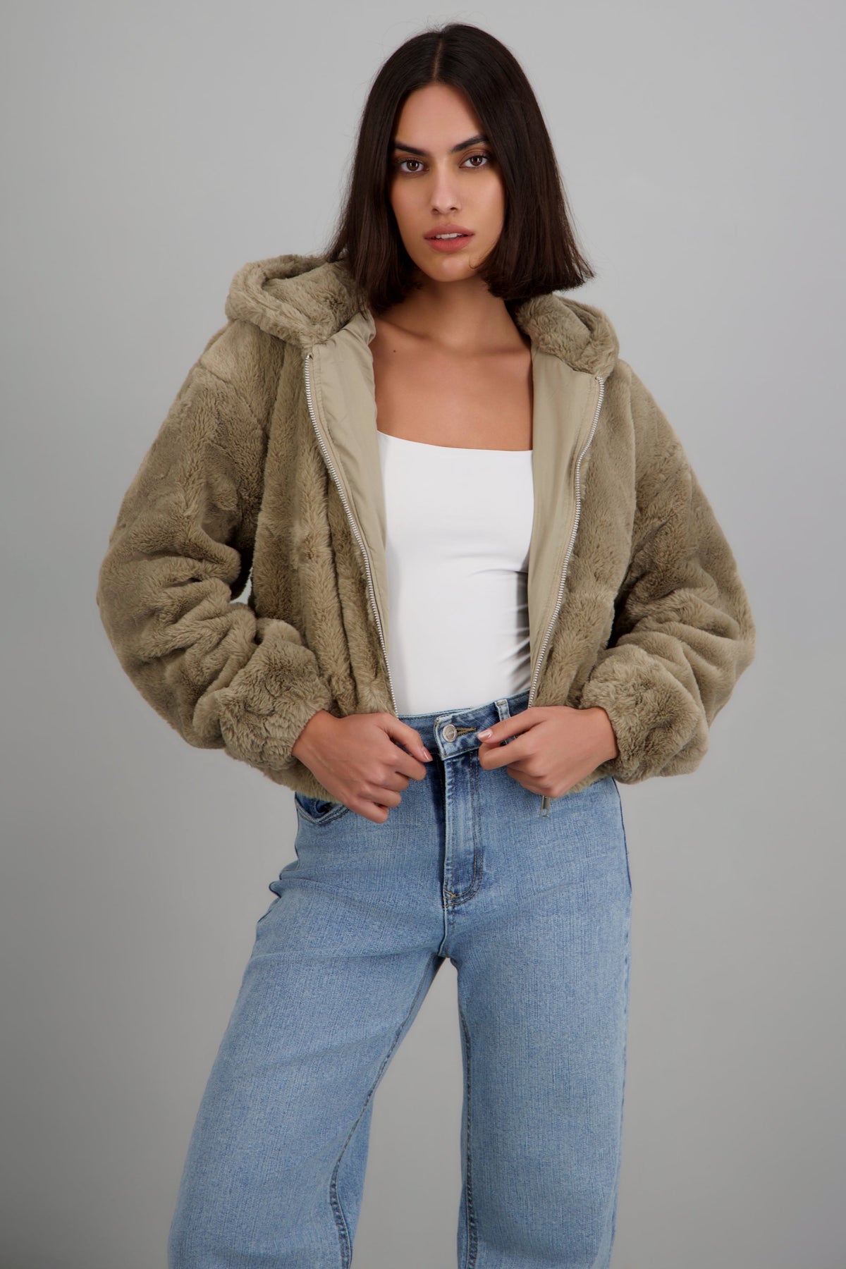 TAUPE