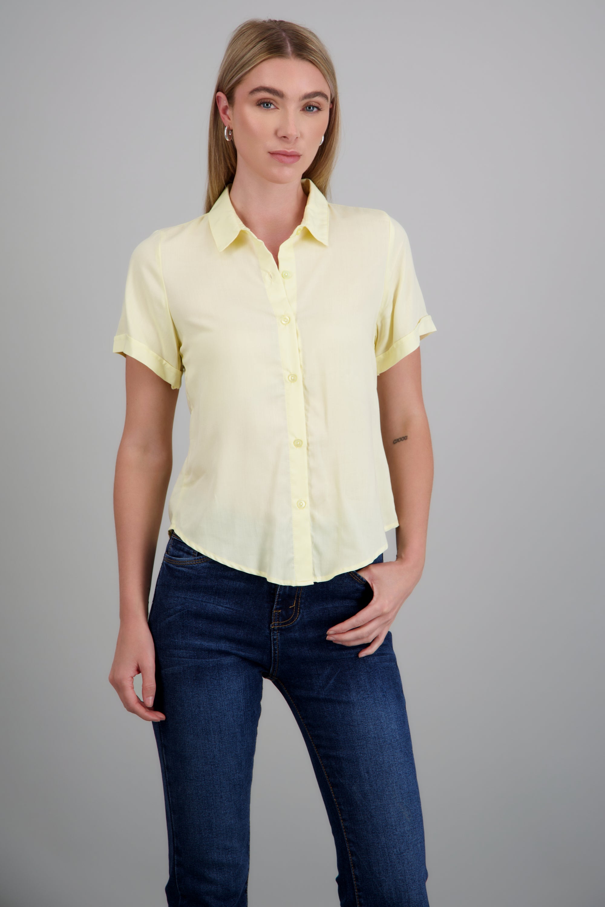 PASTEL YELLOW