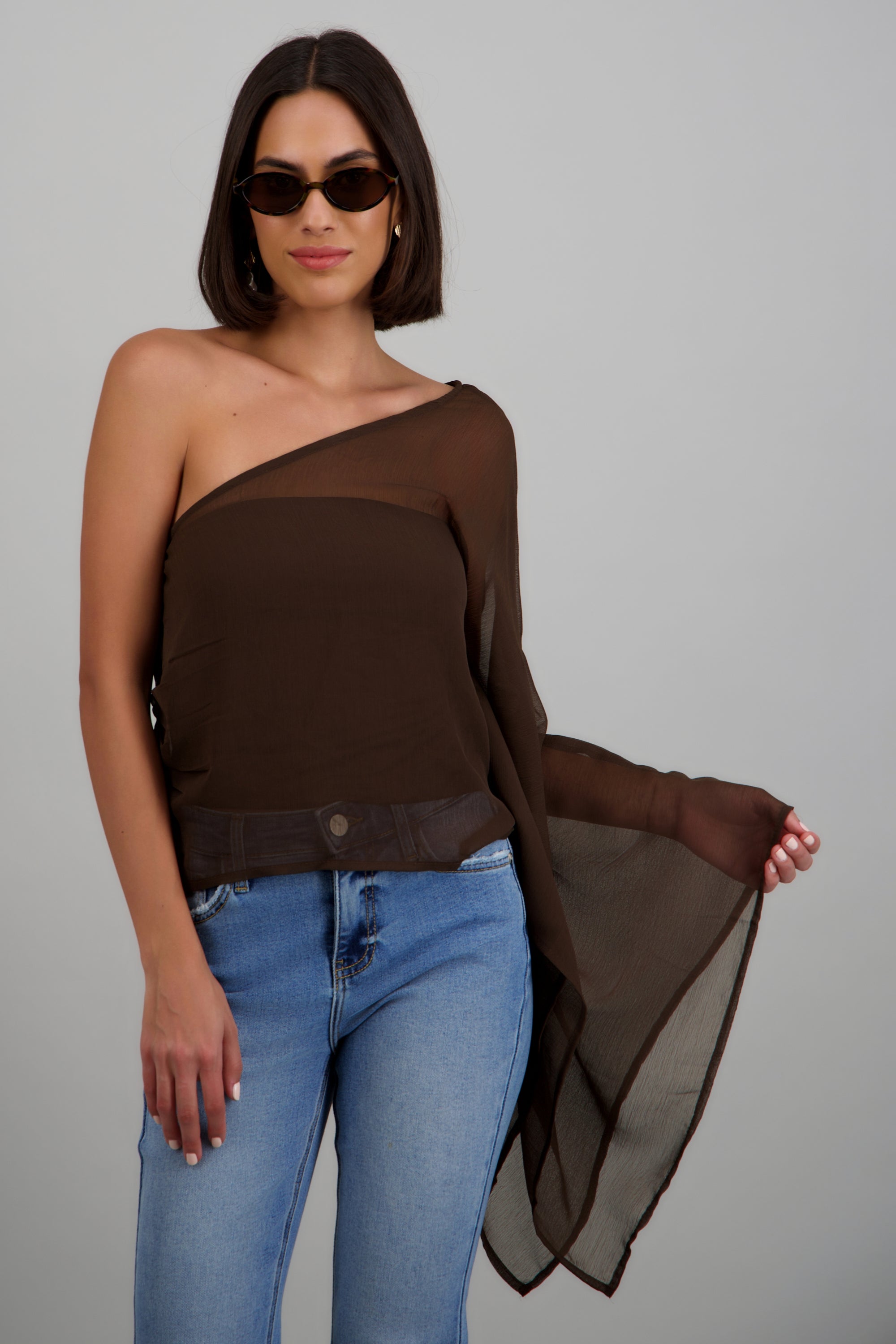 DARK BROWN