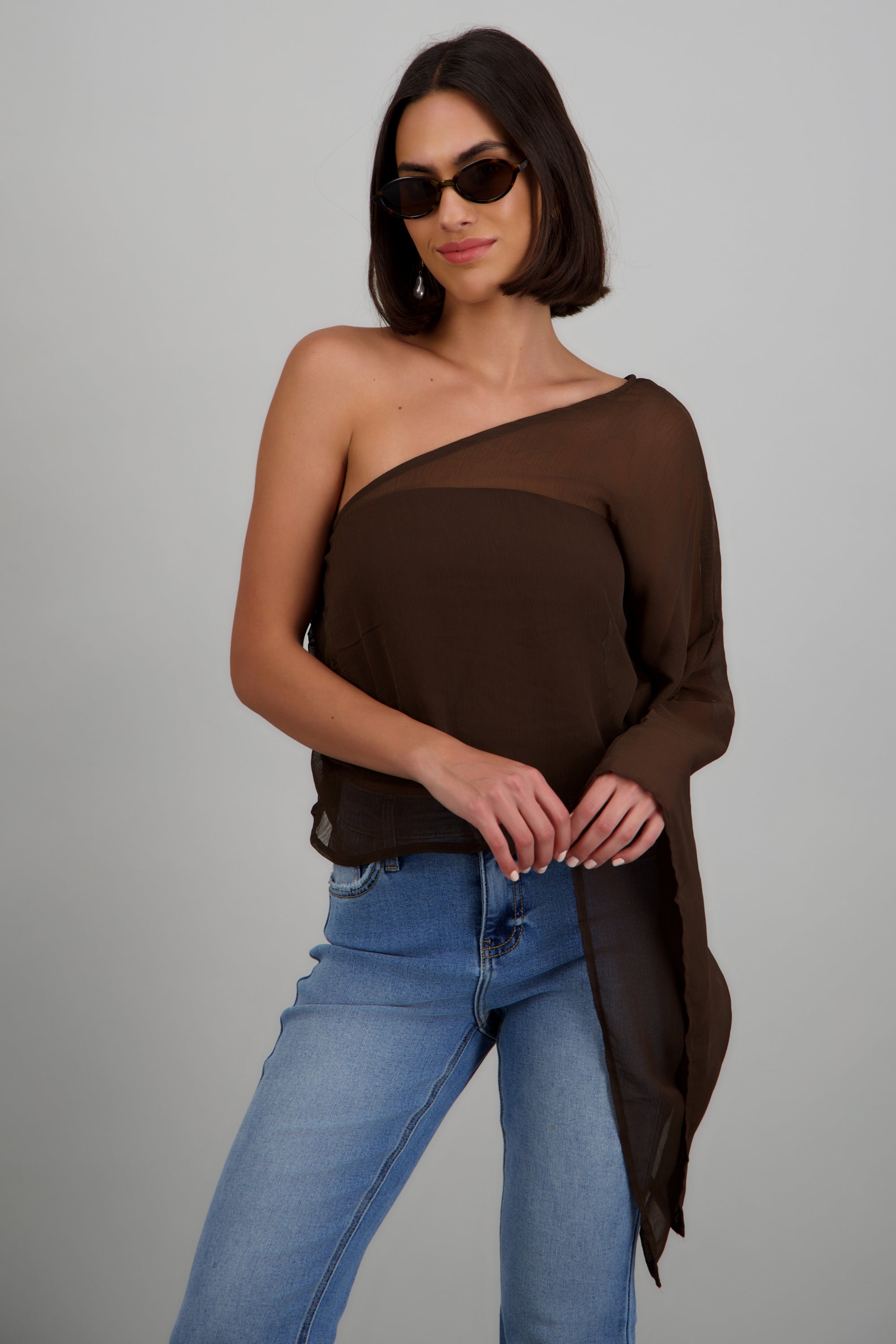 DARK BROWN