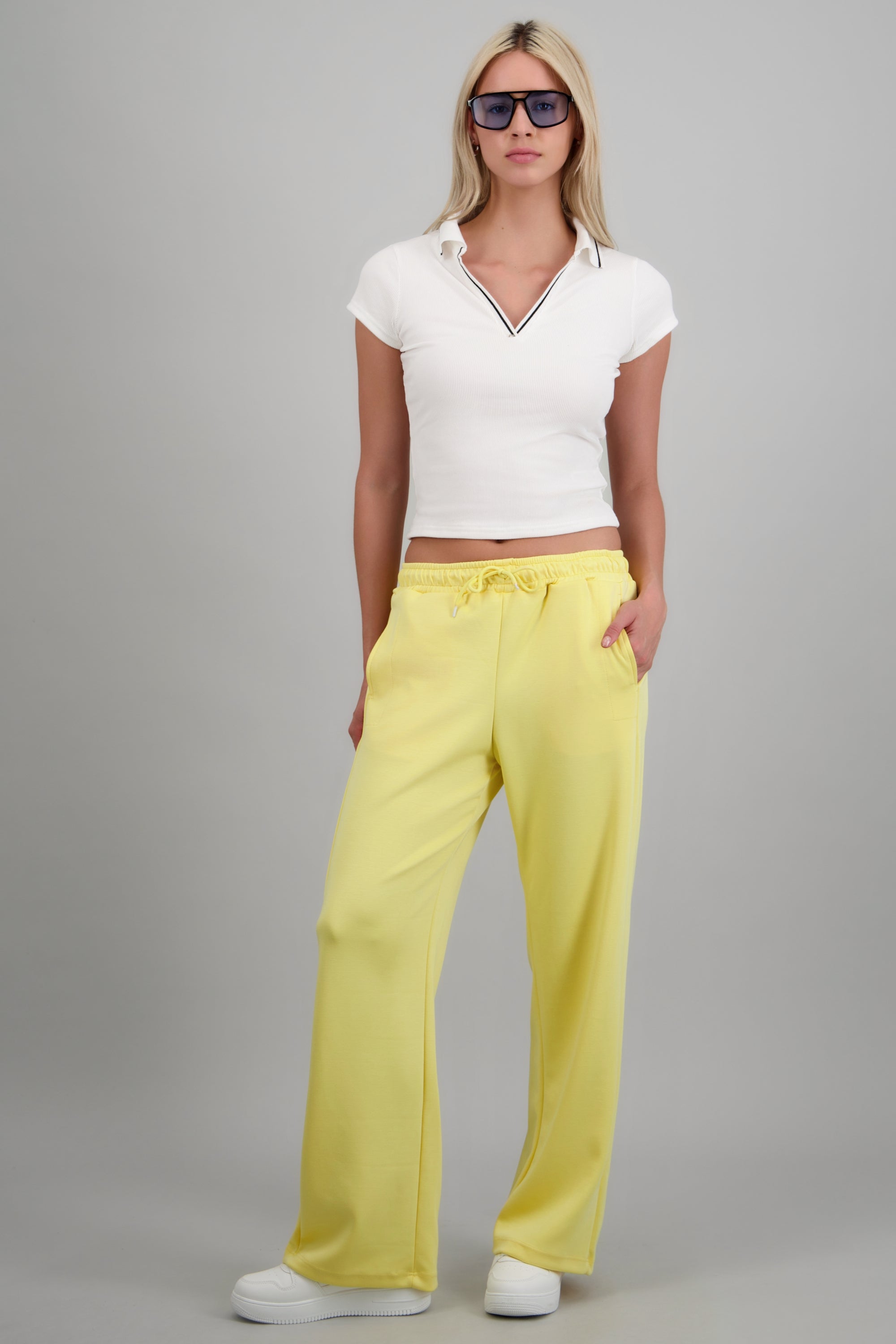 PASTEL YELLOW