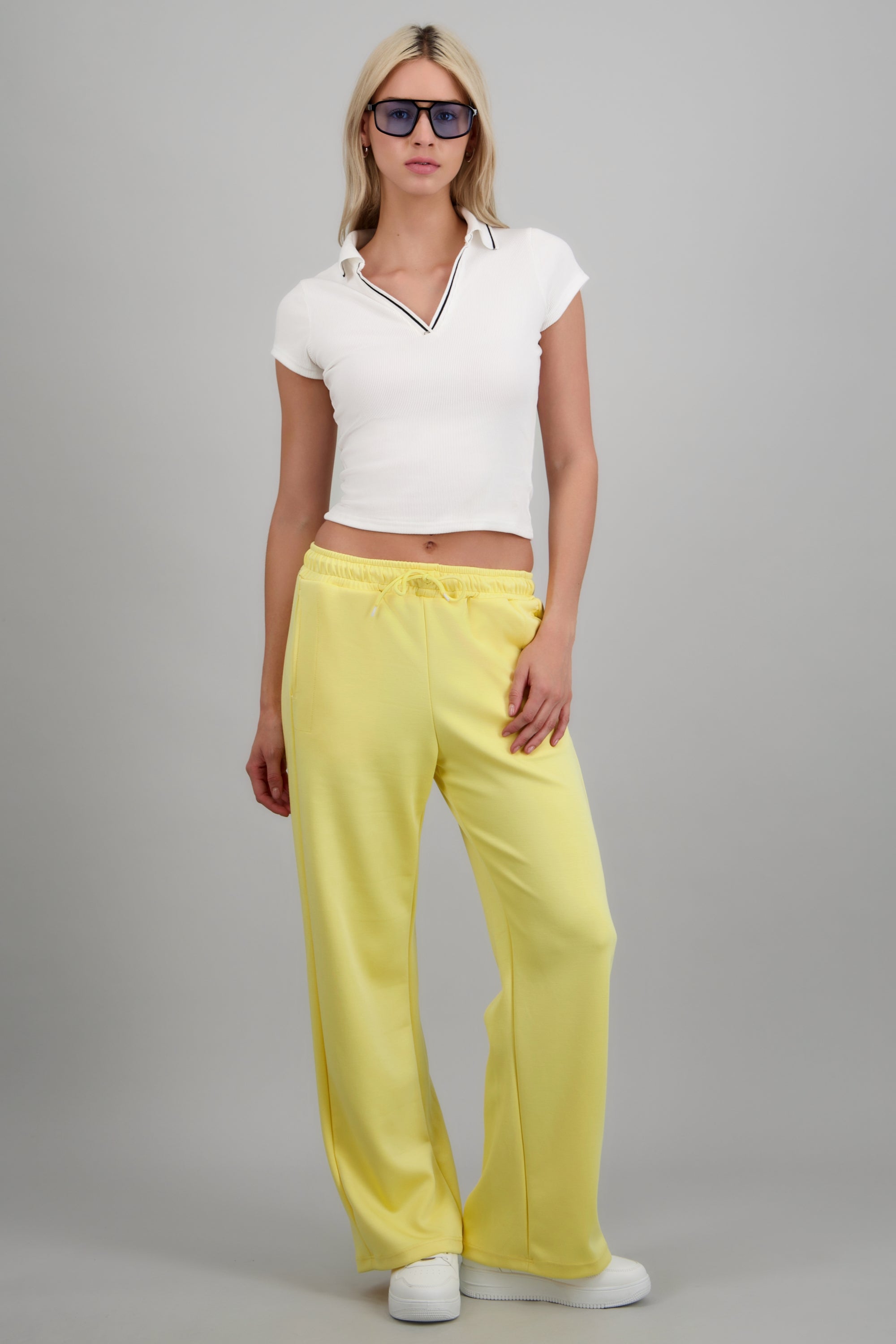 PASTEL YELLOW