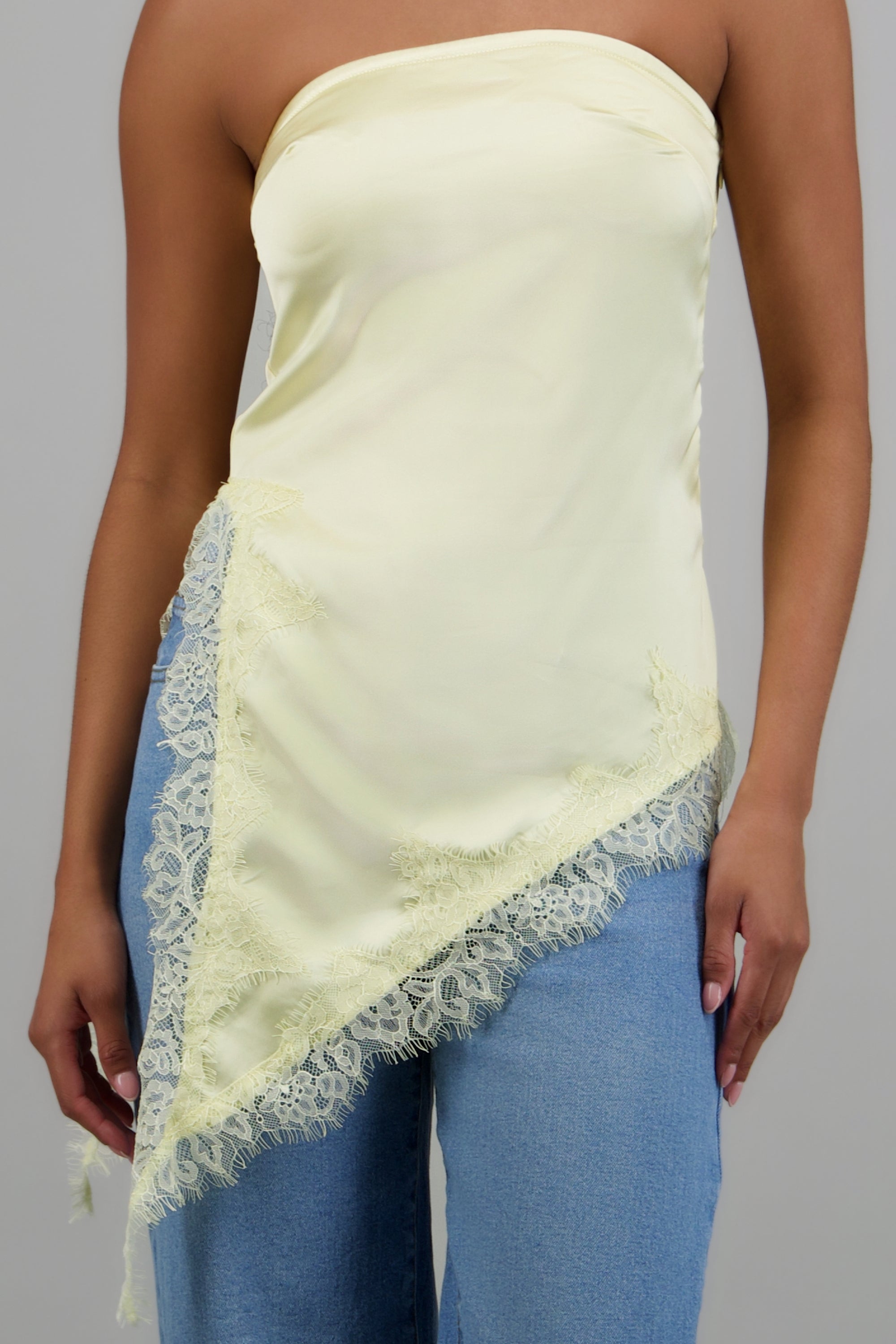 PASTEL YELLOW