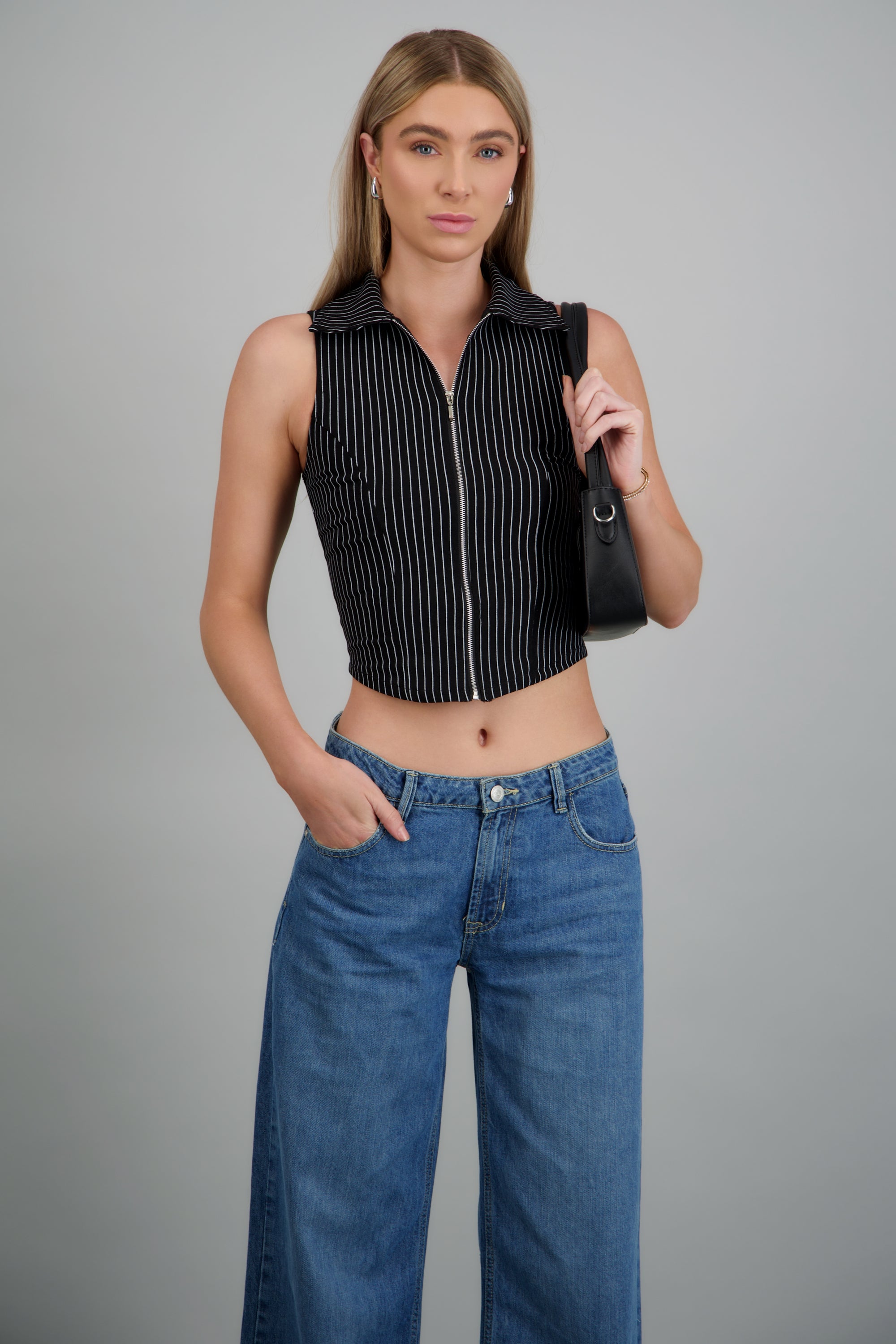 BLACK COMBO