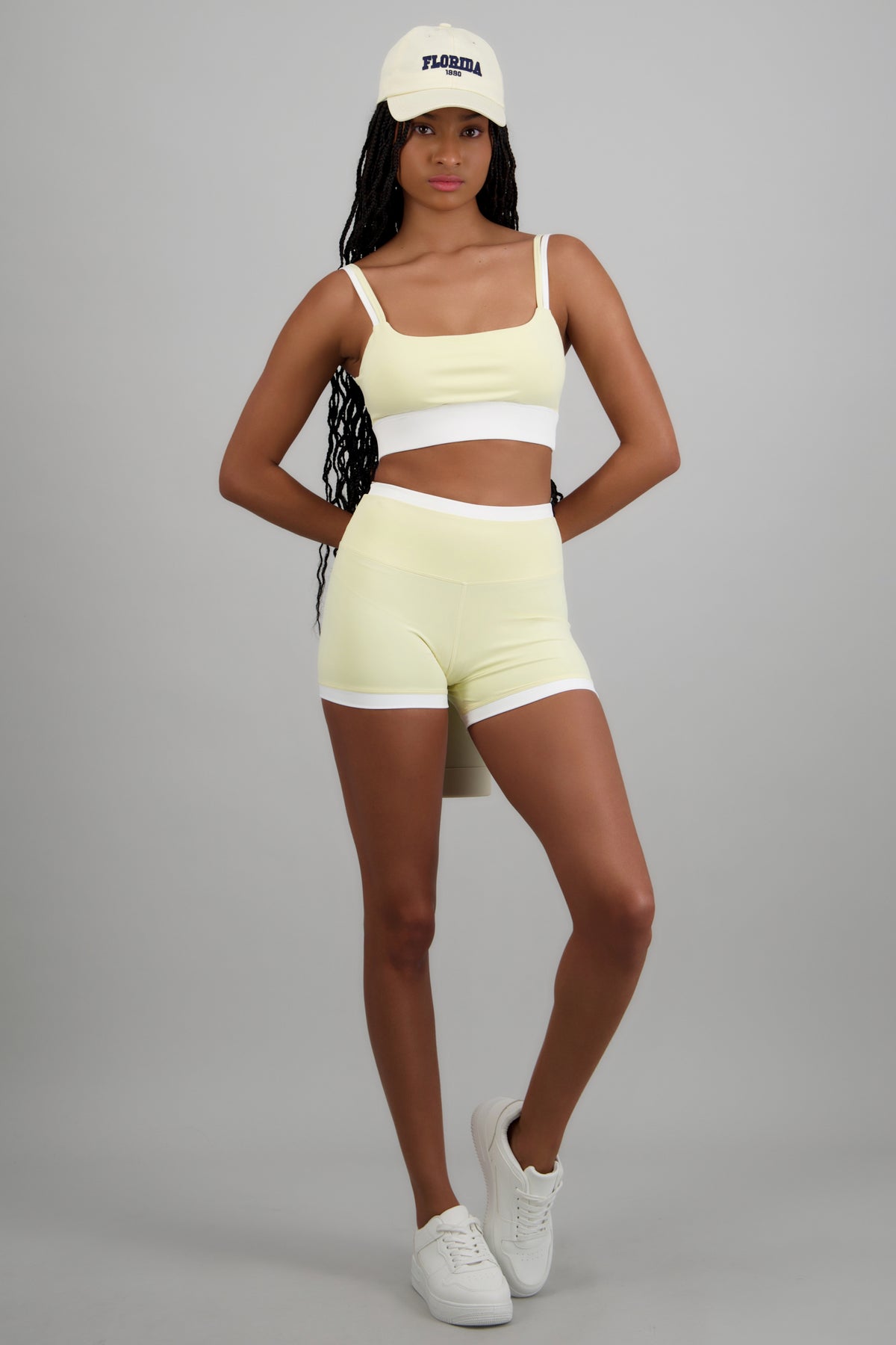 PASTEL YELLOW