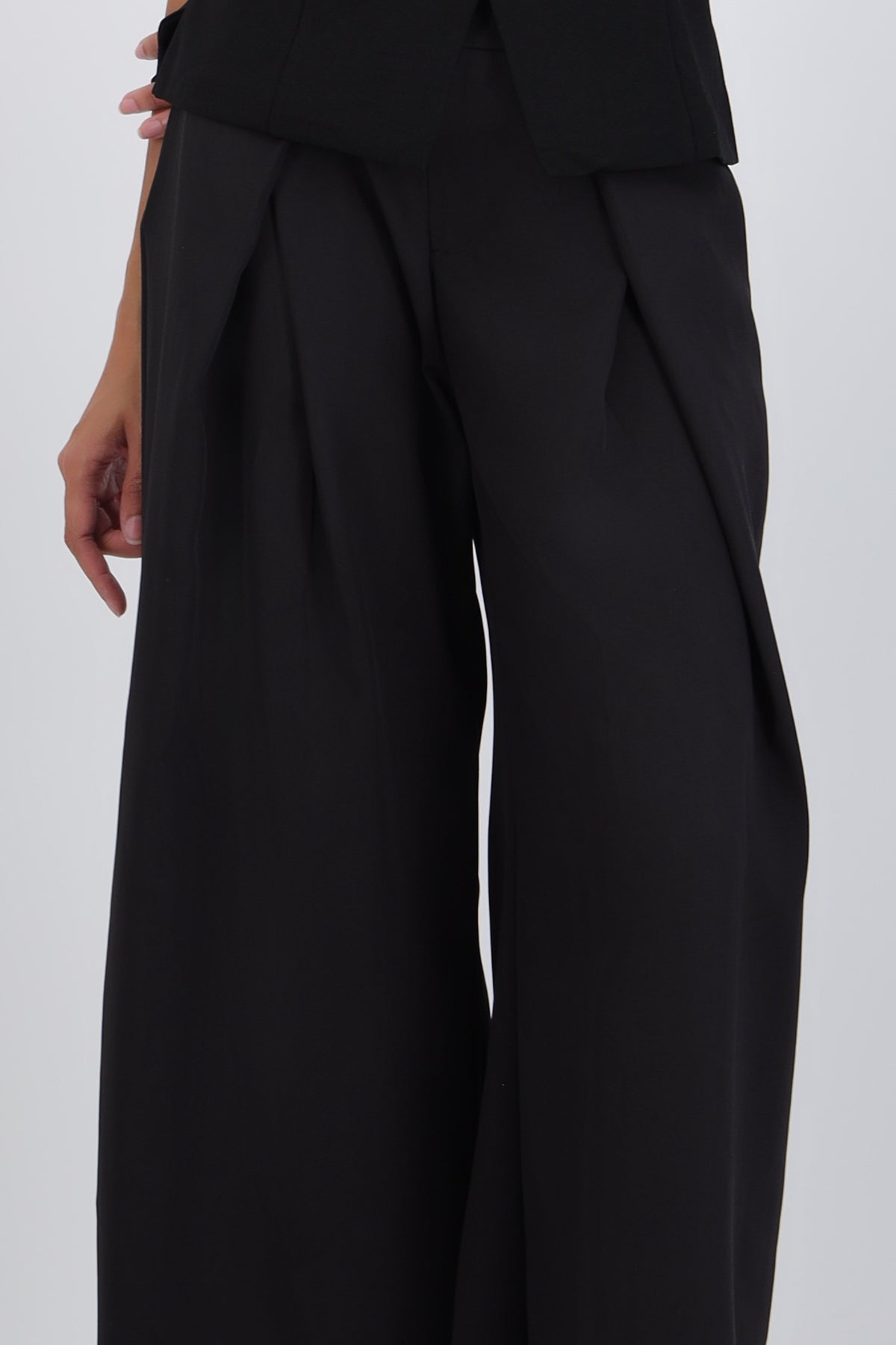 Wide Leg Trousers