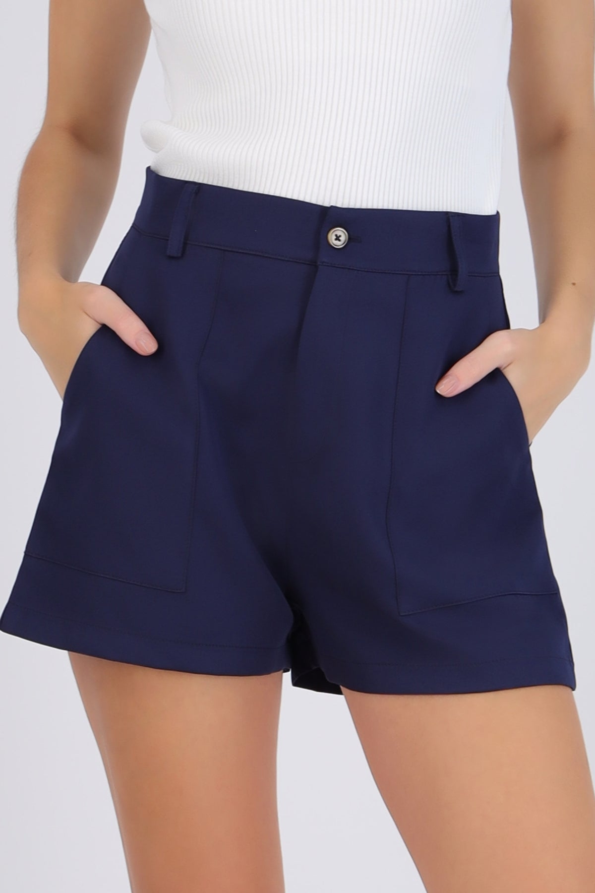 Short Mini with Pockets