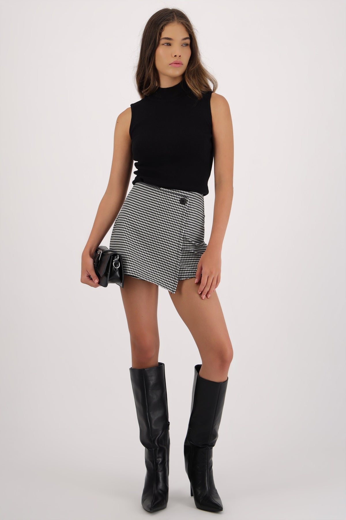 BLACK COMBO