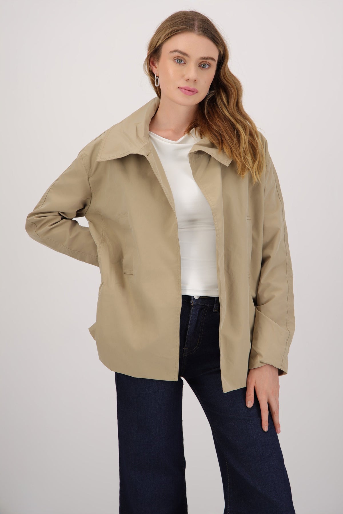 KHAKI