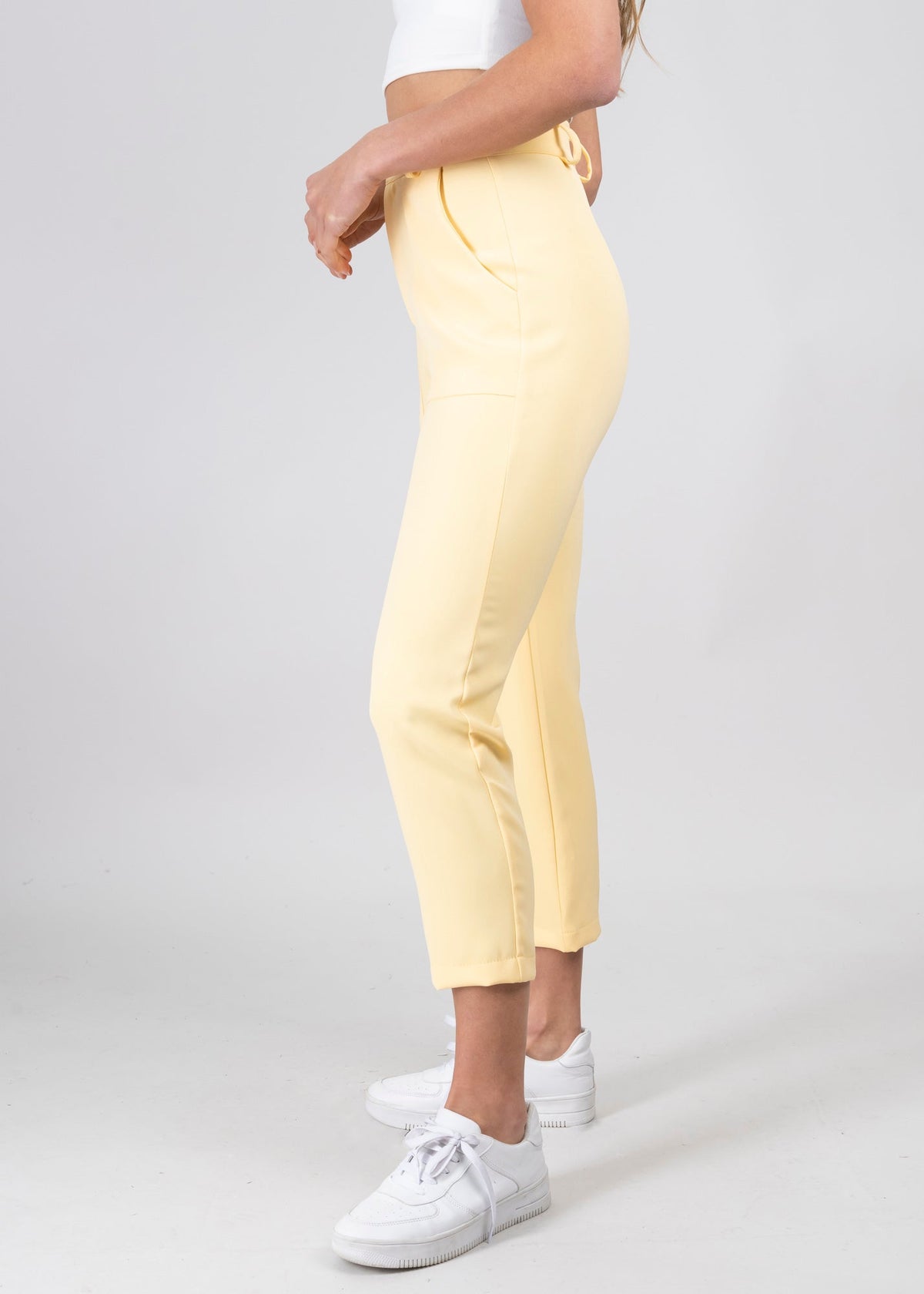 High Waist Capris with Pockets