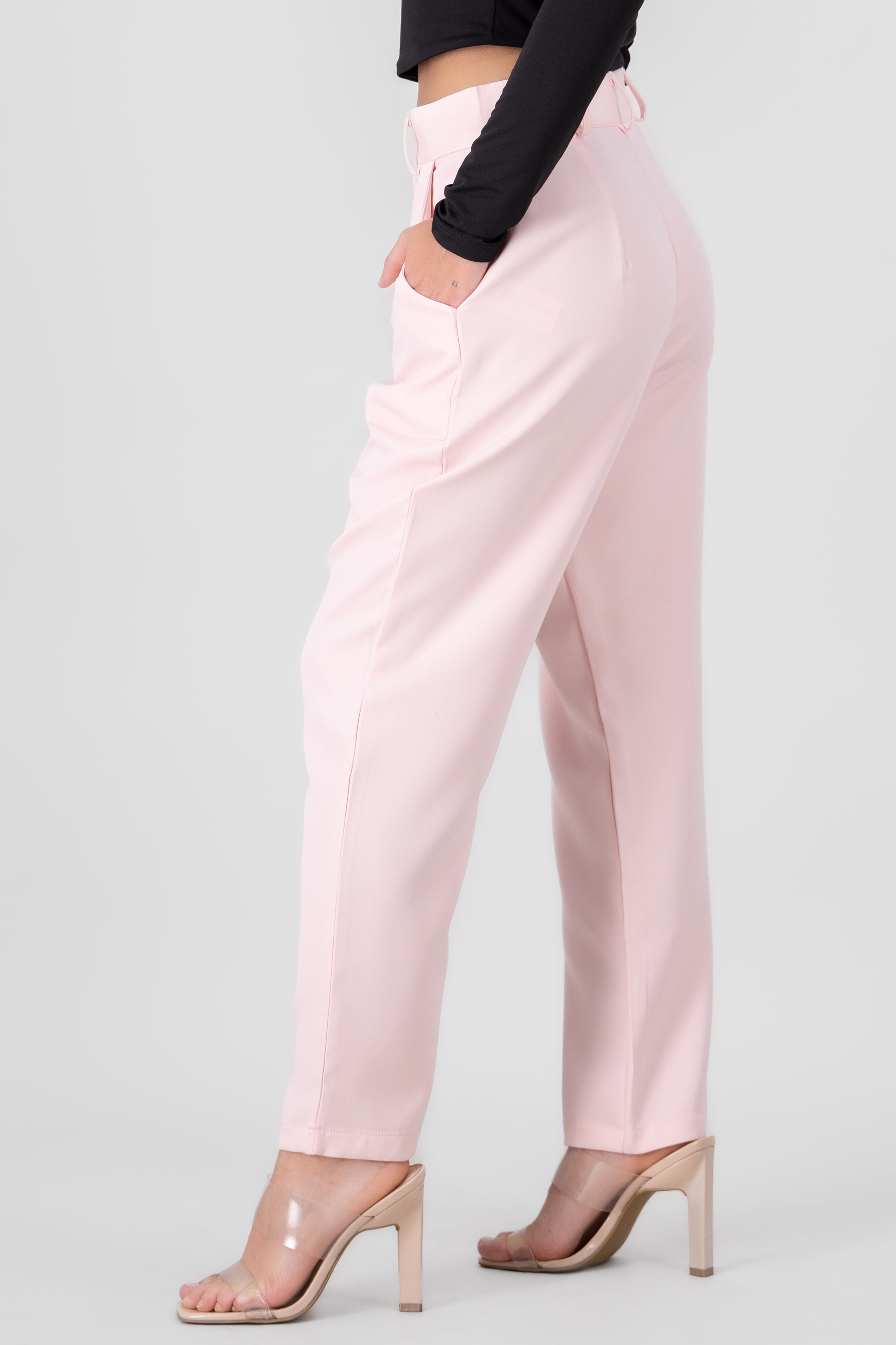 Highwaisted capri pant with pockets NUDE