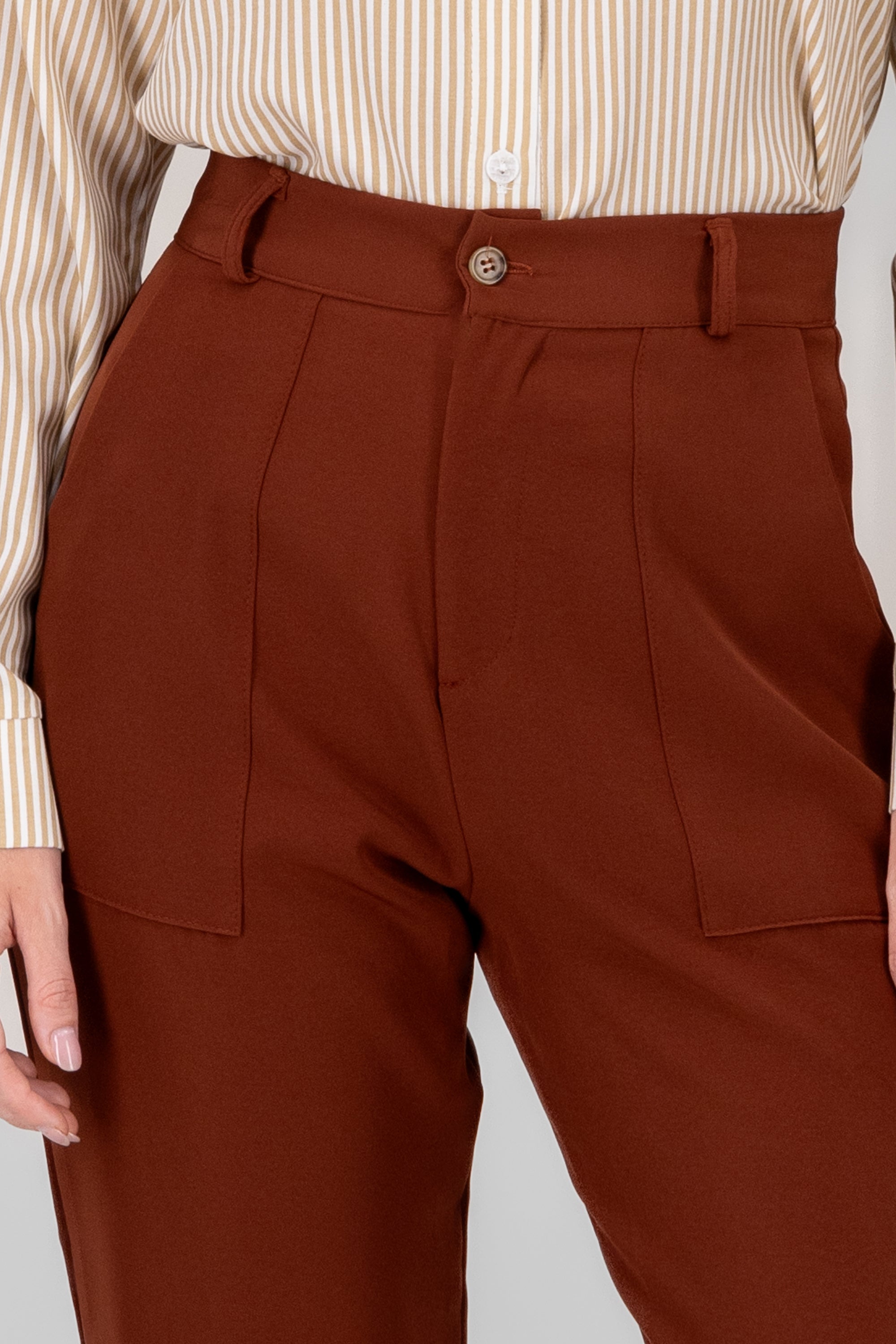 Highwaisted capri pant with pockets BRONZE