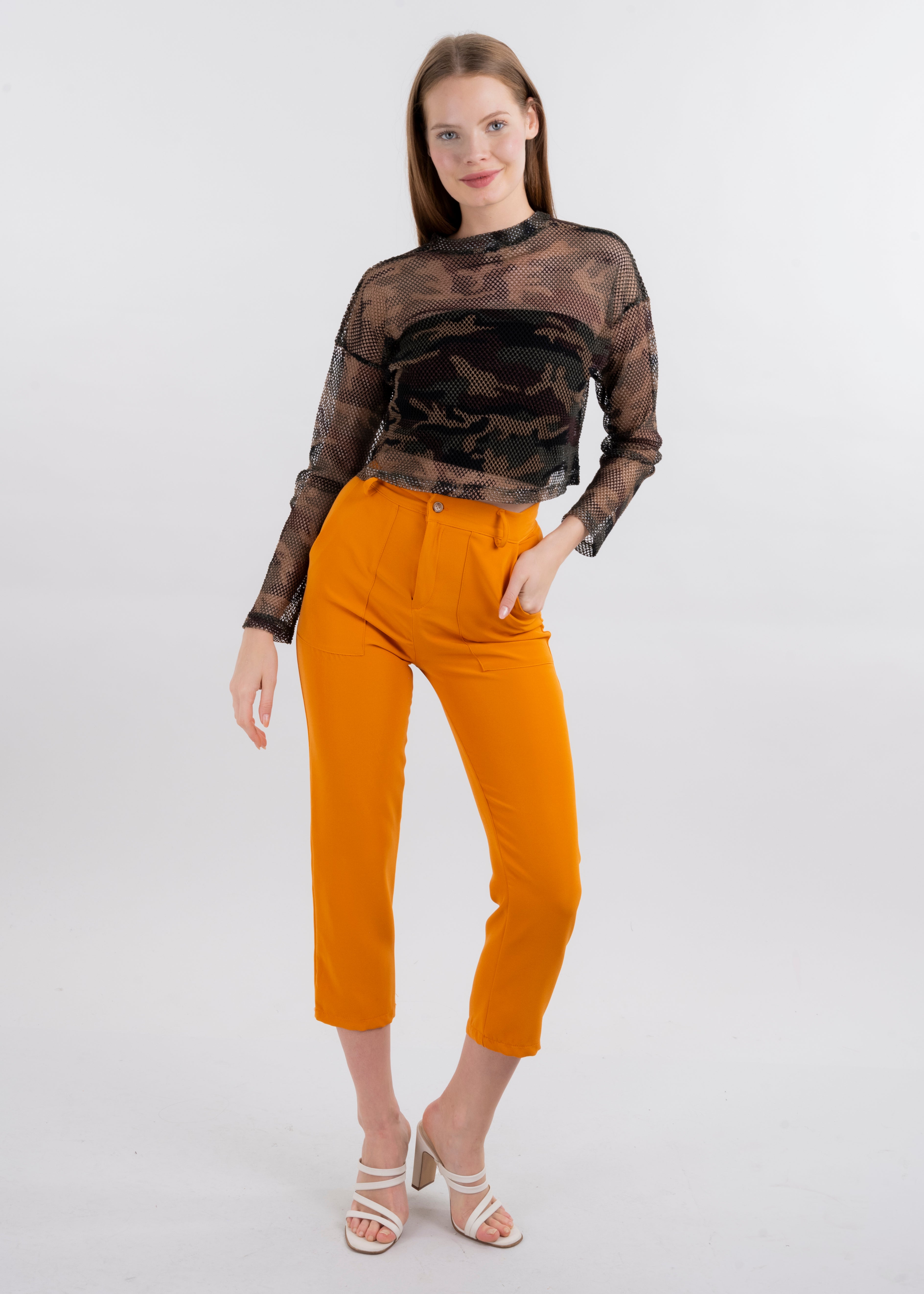 High Waist Capris with Pockets