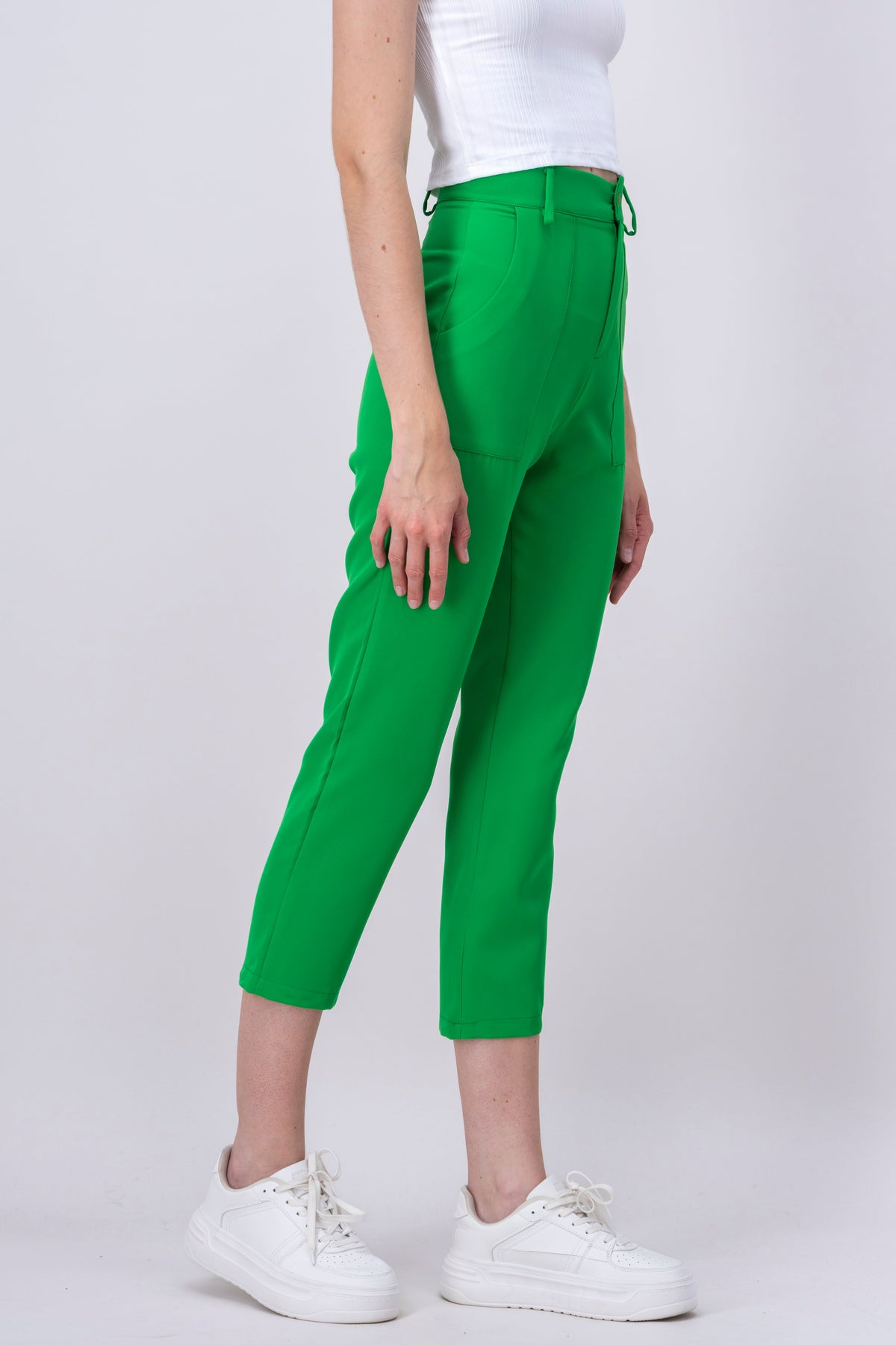 High Waist Capris with Pockets